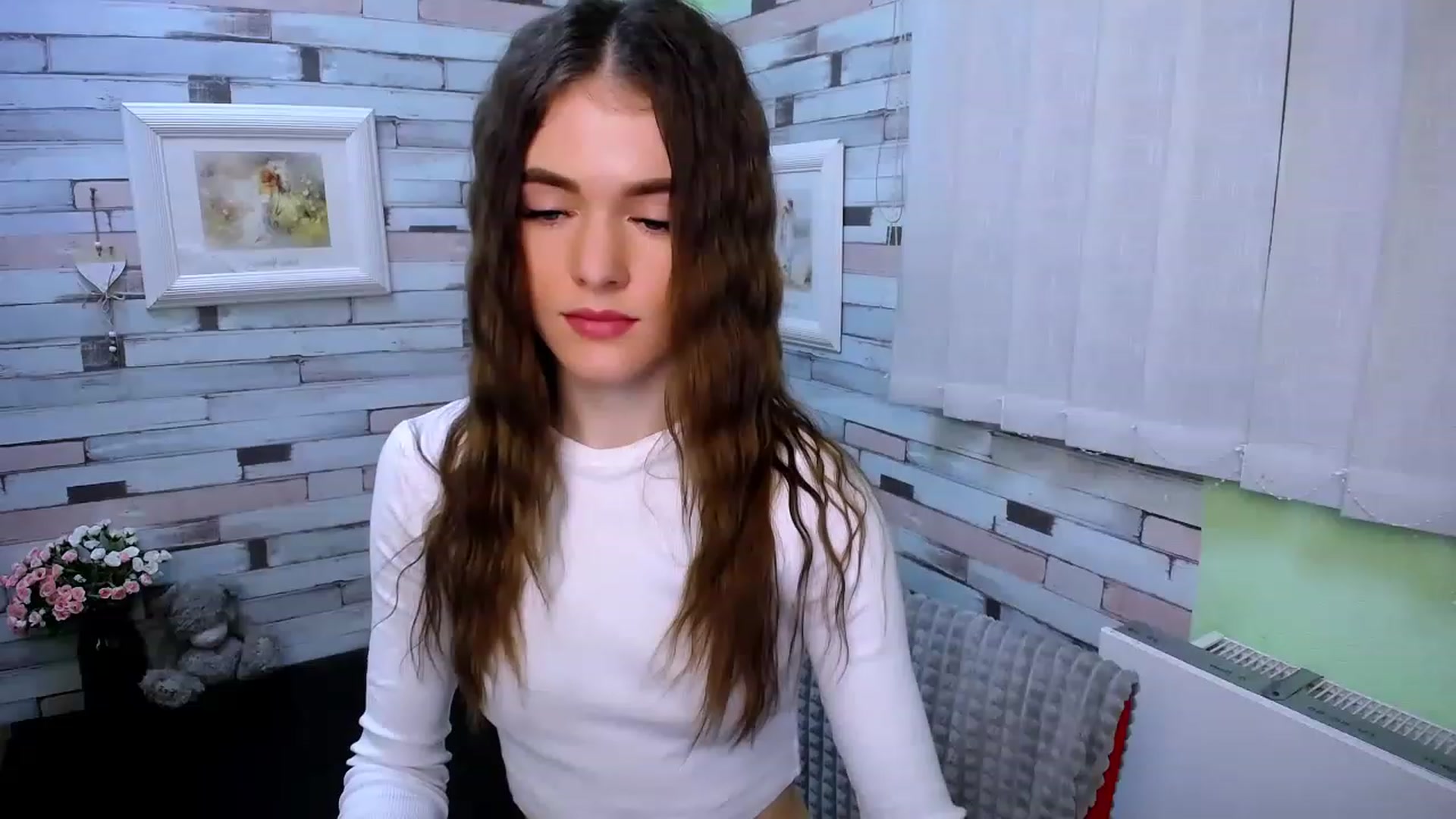 Gallery image thumbnail from Mili_Sky_'s myfreecams stream on, 03/09/2023, 11:21 image 20 of 20