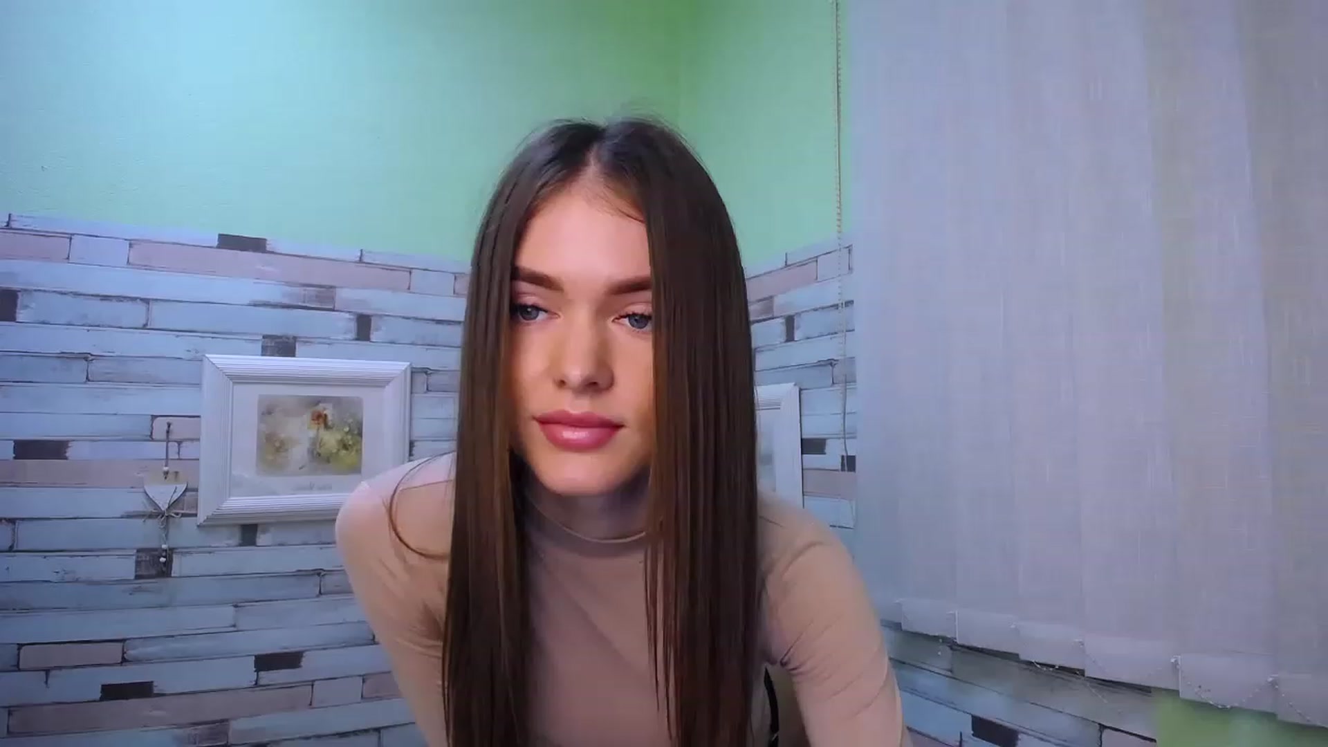 Gallery image thumbnail from Mili_Sky_'s myfreecams stream on, 03/19/2023, 09:02 image 7 of 20