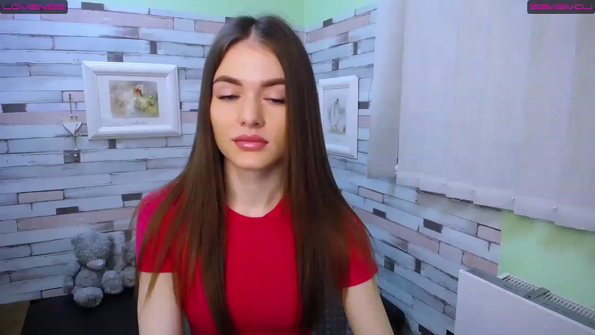 Gallery image thumbnail from Mili_Sky_'s myfreecams stream on, 03/20/2023, 07:44 image 9 of 20