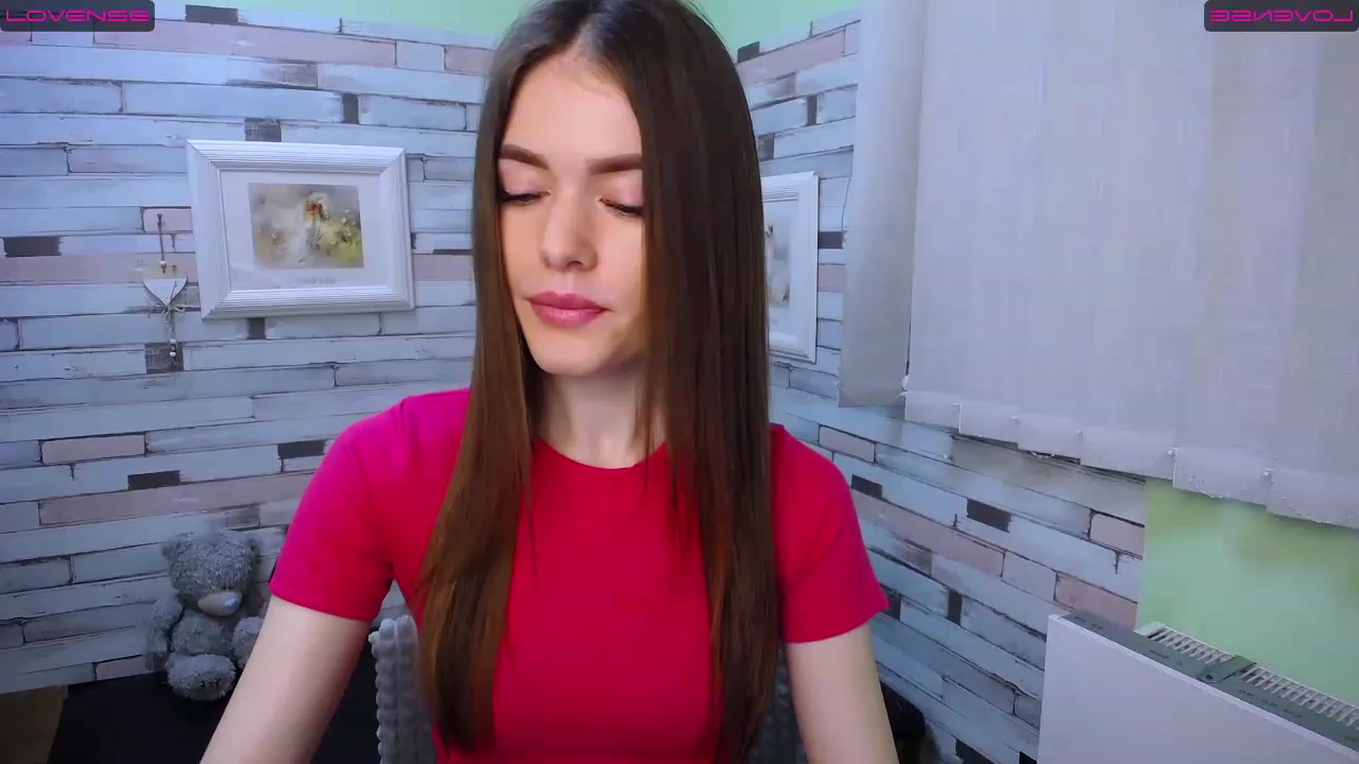 Gallery image thumbnail from Mili_Sky_'s myfreecams stream on, 03/20/2023, 07:44 image 6 of 20