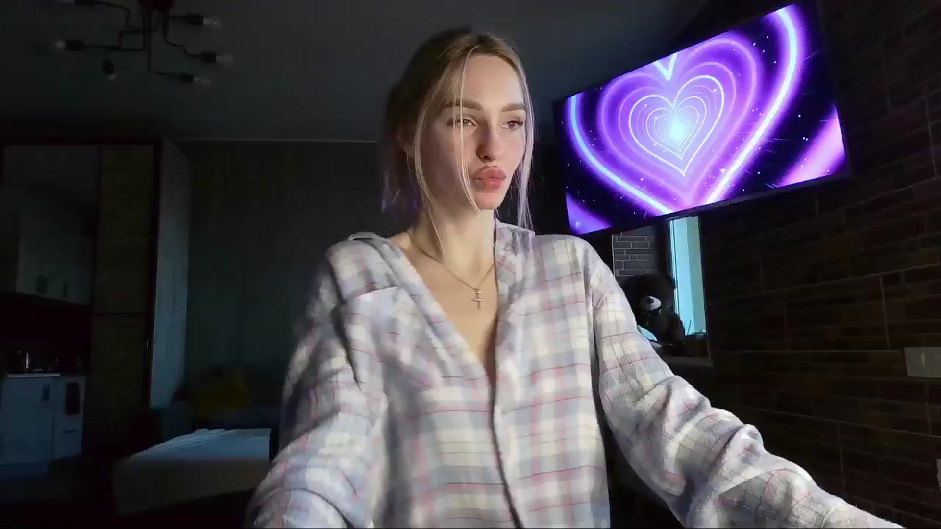 Gallery image thumbnail from Miliain's myfreecams stream on, 02/13/2025, 14:23 image 15 of 20