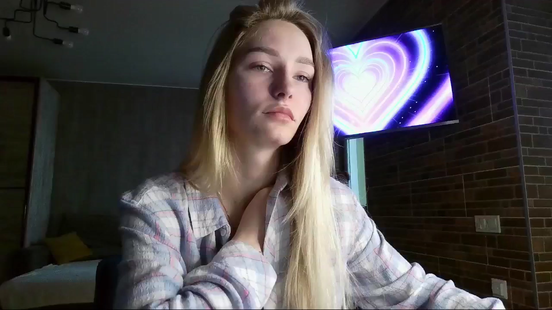 Gallery image thumbnail from Miliain's myfreecams stream on, 02/15/2025, 08:08 image 1 of 20