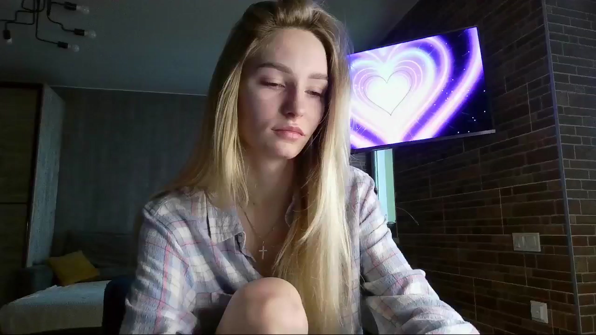 Gallery image thumbnail from Miliain's myfreecams stream on, 02/15/2025, 08:08 image 6 of 20