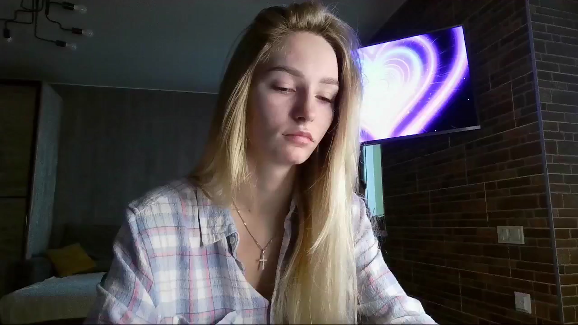 Gallery image thumbnail from Miliain's myfreecams stream on, 02/15/2025, 08:08 image 2 of 20