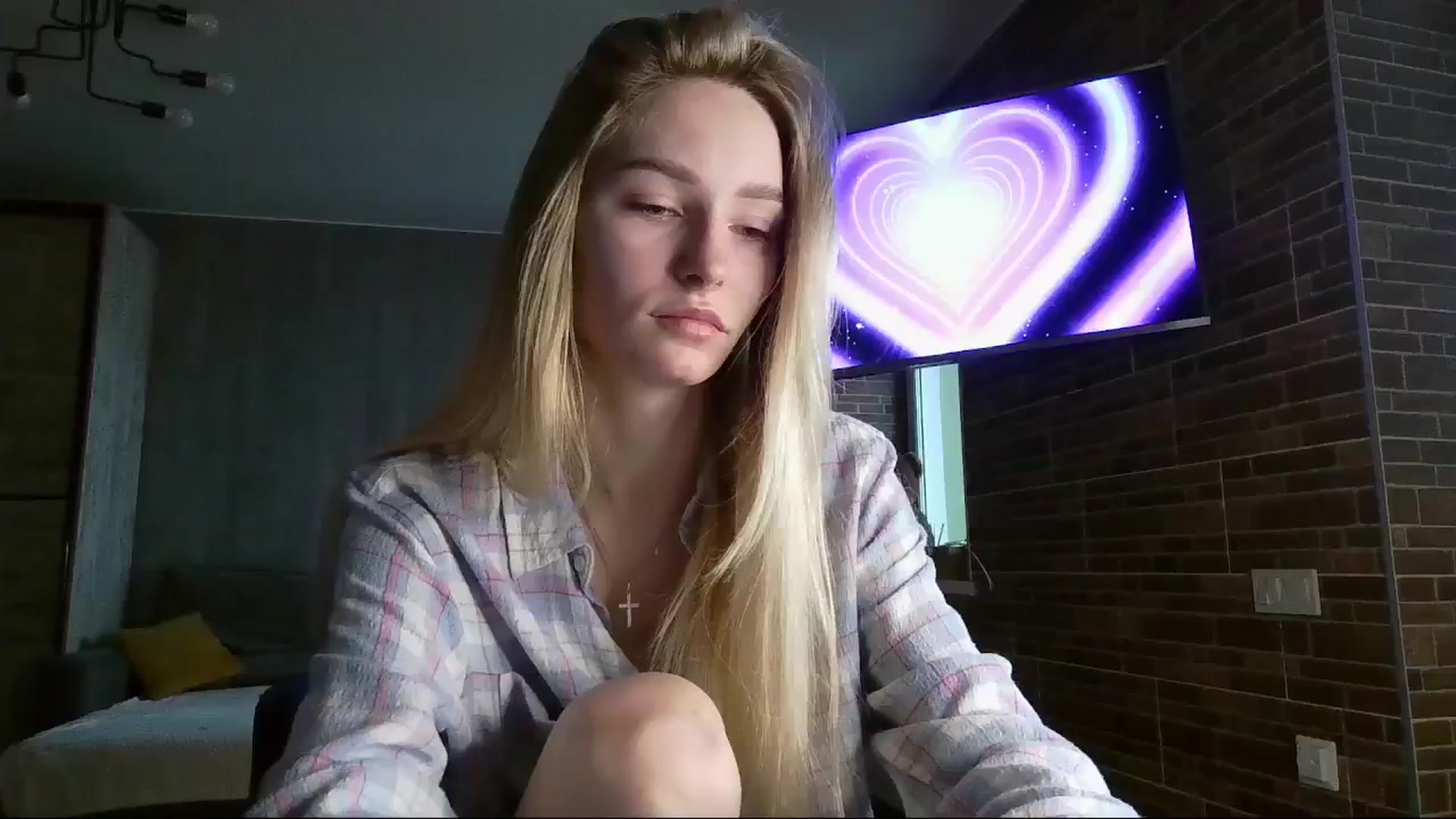 Gallery image thumbnail from Miliain's myfreecams stream on, 02/15/2025, 08:08 image 7 of 20