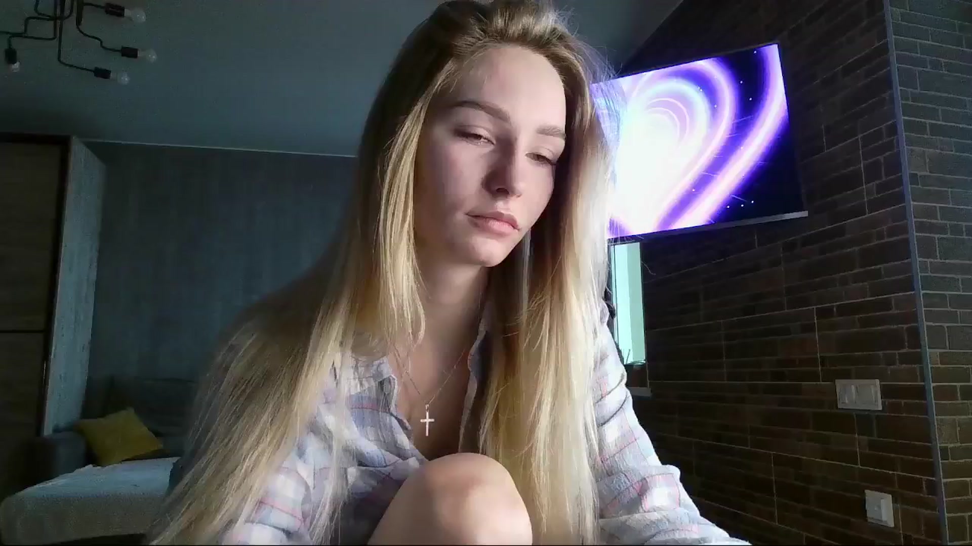 Gallery image thumbnail from Miliain's myfreecams stream on, 02/15/2025, 08:08 image 12 of 20