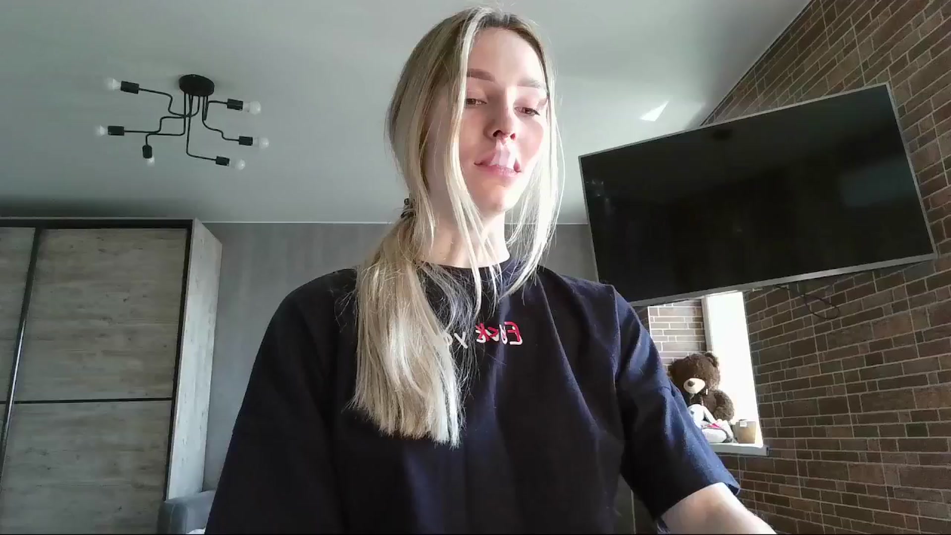 Gallery image thumbnail from Miliain's myfreecams stream on, 02/28/2025, 08:49 image 17 of 20