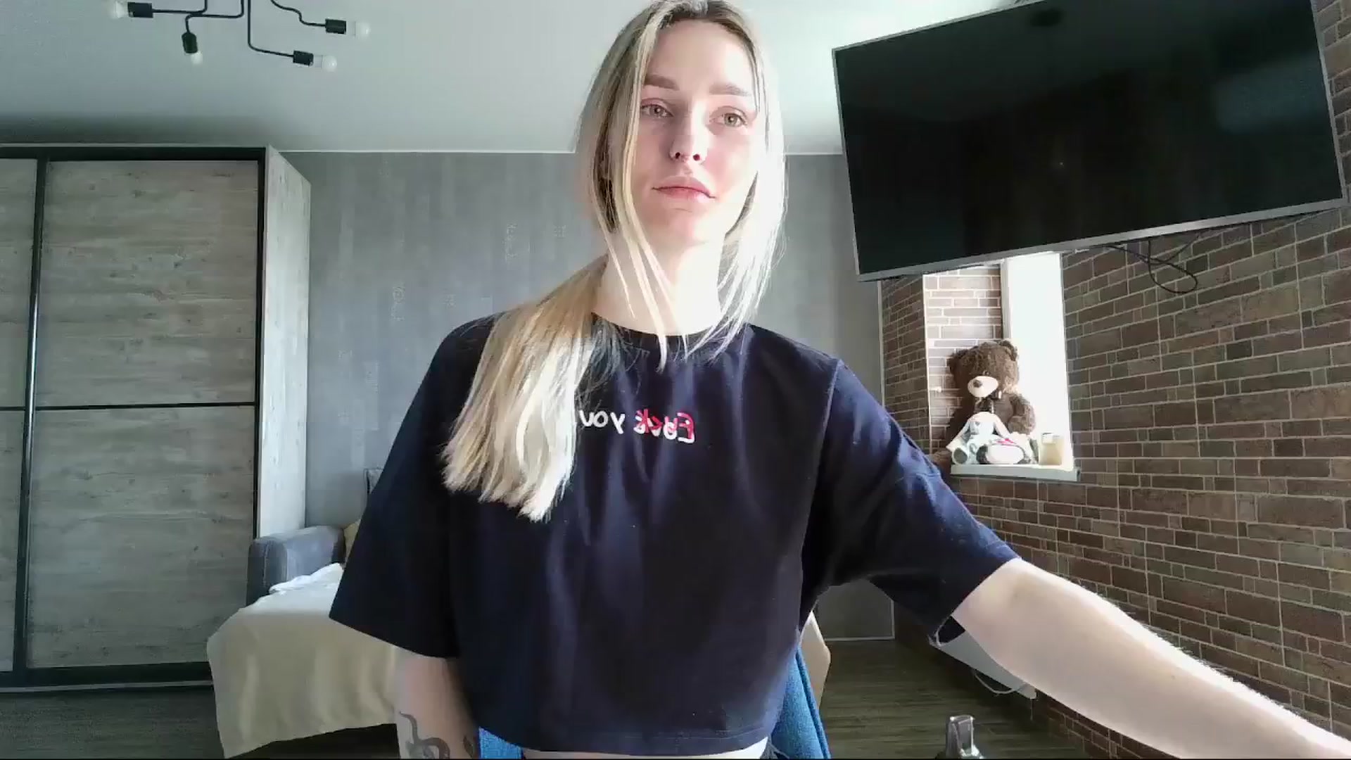 Gallery image thumbnail from Miliain's myfreecams stream on, 02/28/2025, 08:49 image 8 of 20