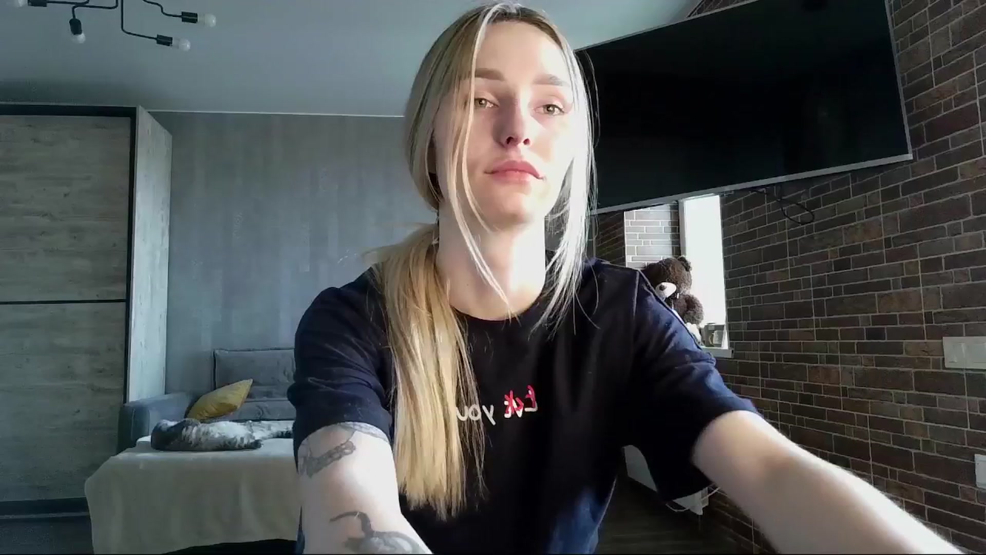 Gallery image thumbnail from Miliain's myfreecams stream on, 02/28/2025, 12:03 image 8 of 20