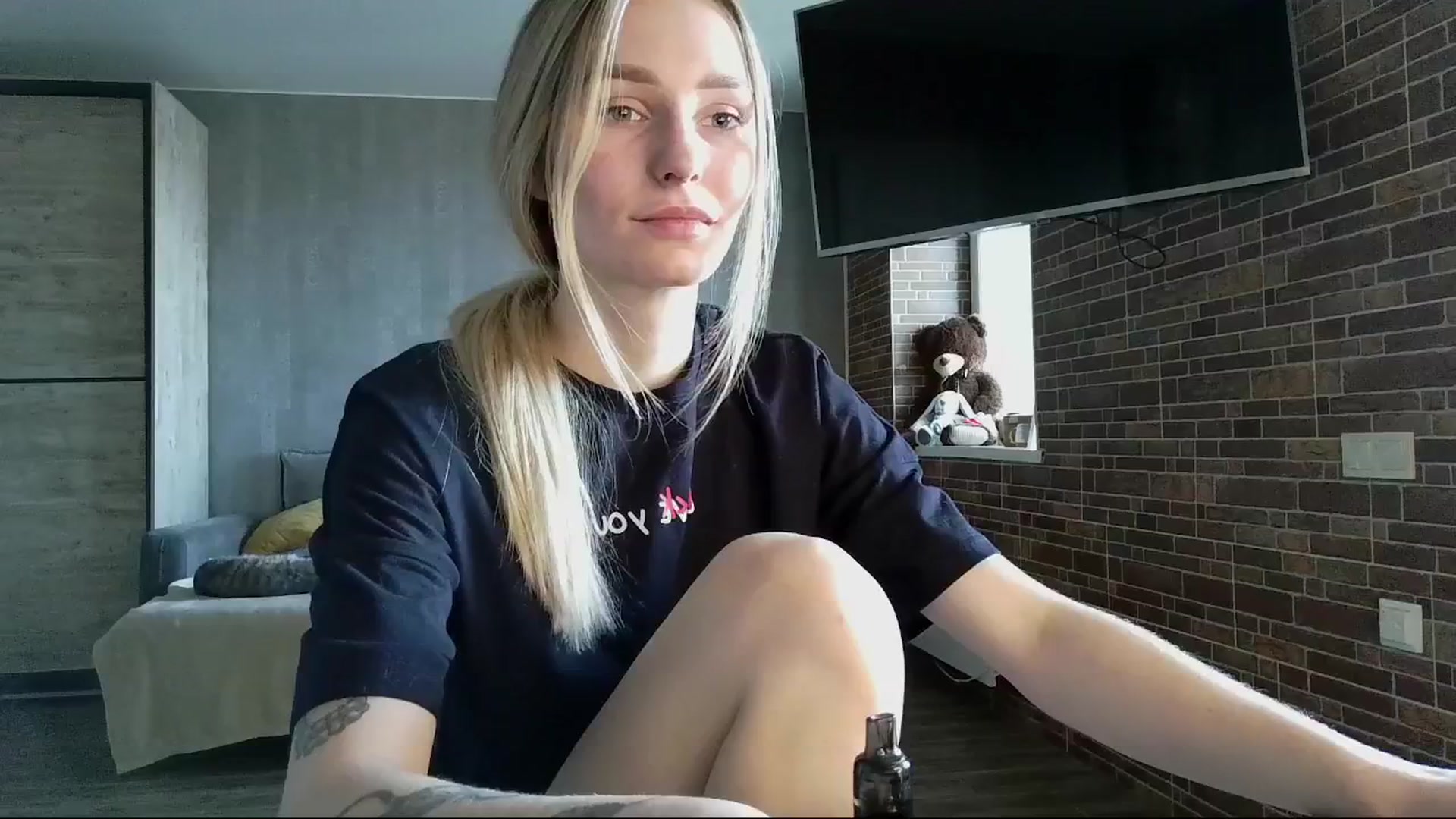 Gallery image thumbnail from Miliain's myfreecams stream on, 02/28/2025, 12:03 image 19 of 20
