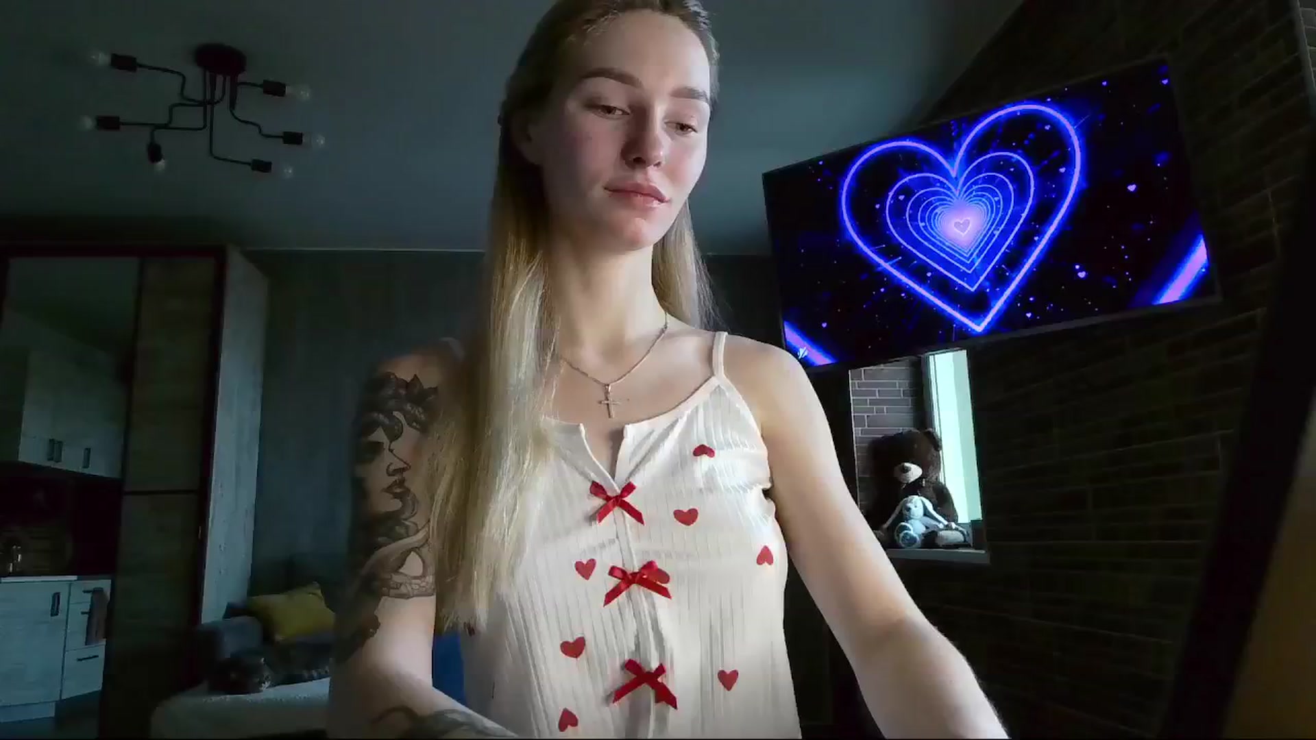 Gallery image thumbnail from Miliain's myfreecams stream on, 03/11/2025, 12:18 image 15 of 20