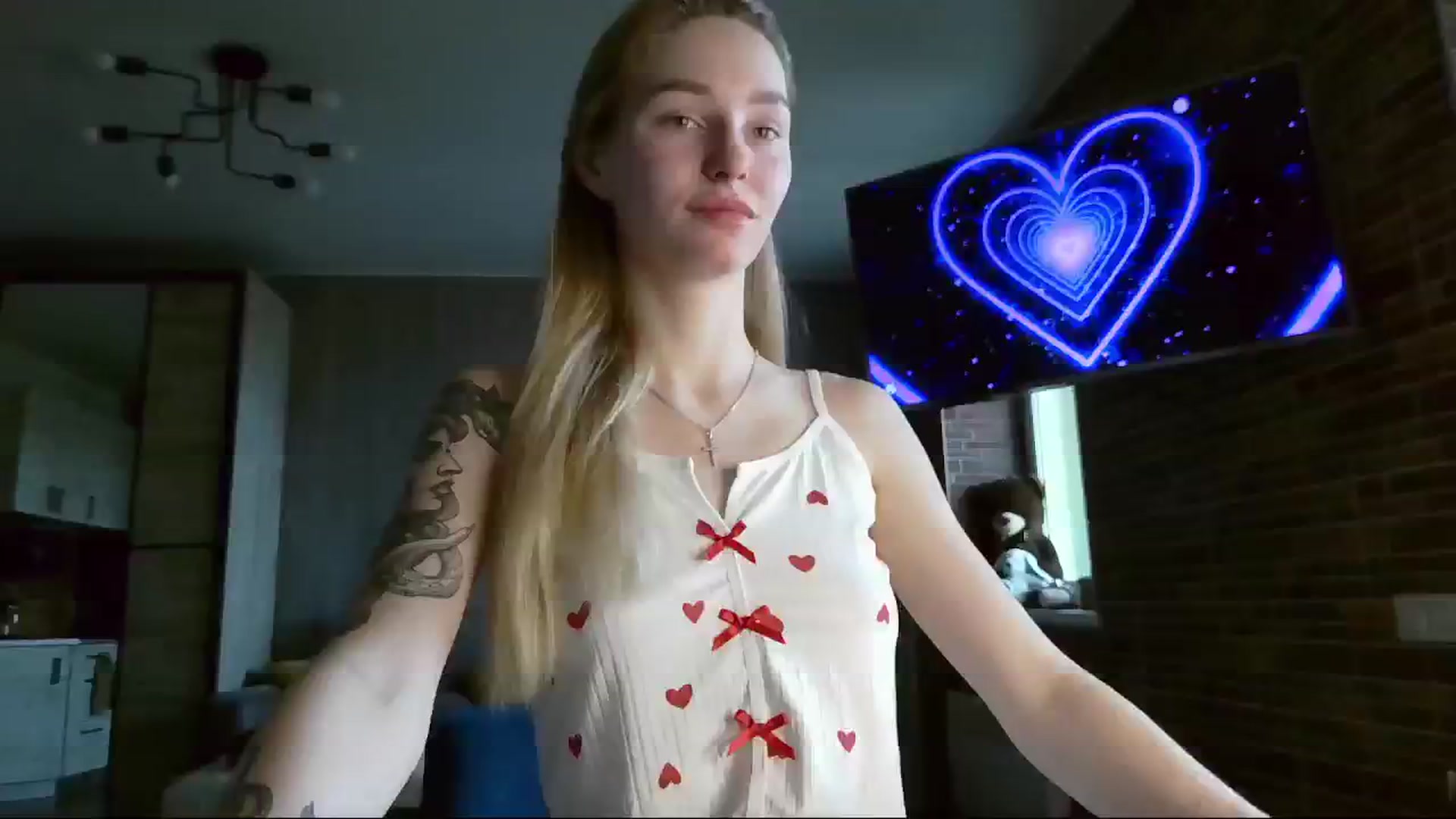 Gallery image thumbnail from Miliain's myfreecams stream on, 03/11/2025, 12:18 image 9 of 20