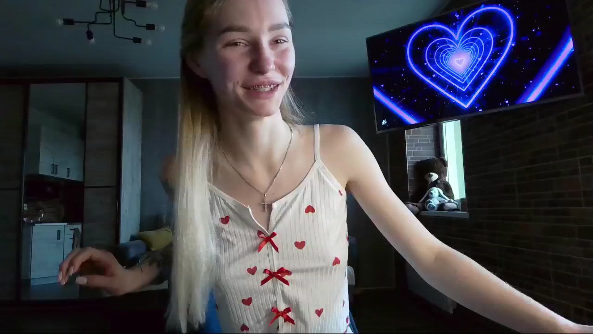 Gallery image thumbnail from Miliain's myfreecams stream on, 03/11/2025, 12:18 image 4 of 20