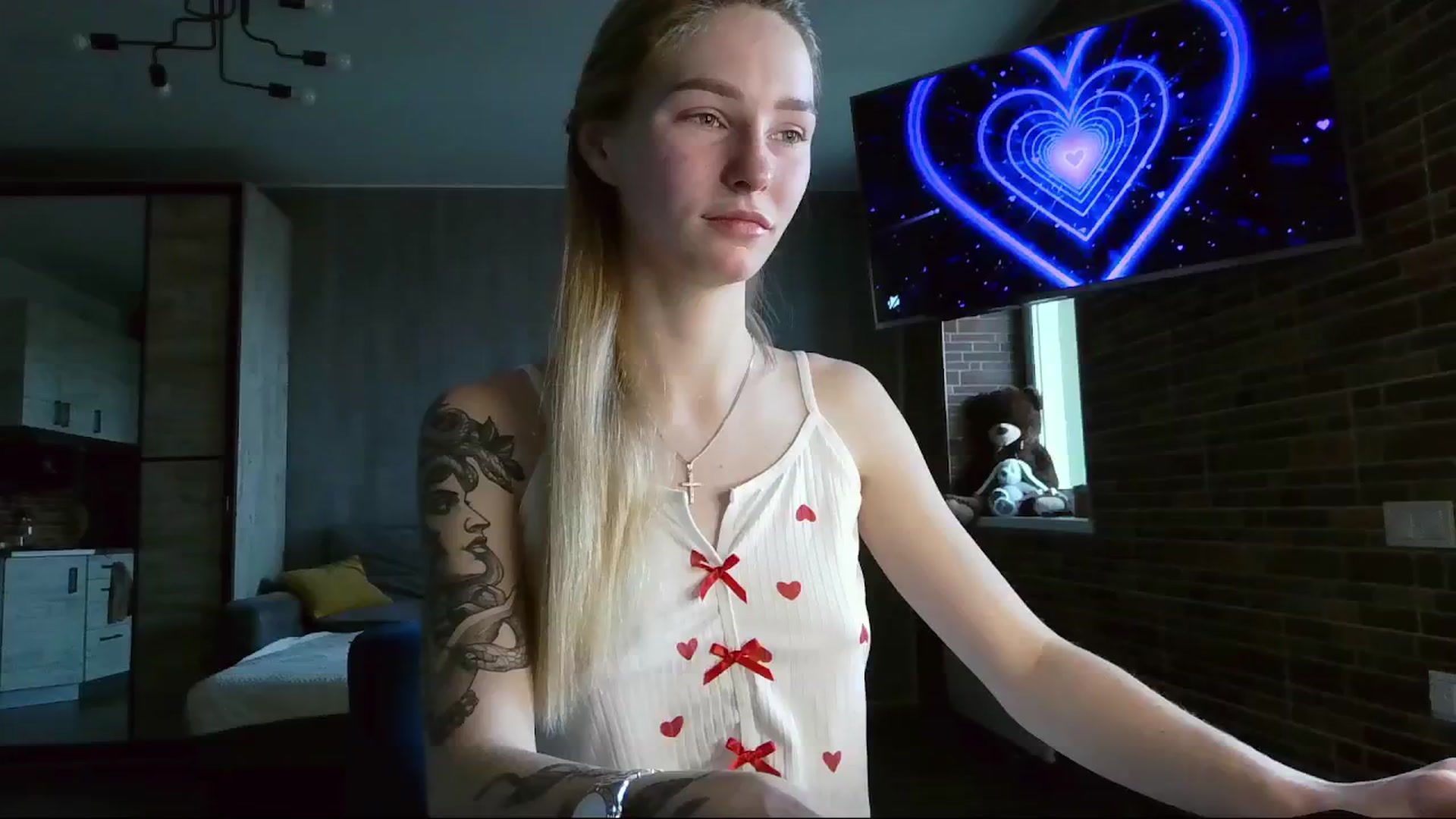 Gallery image thumbnail from Miliain's myfreecams stream on, 03/11/2025, 12:18 image 1 of 20