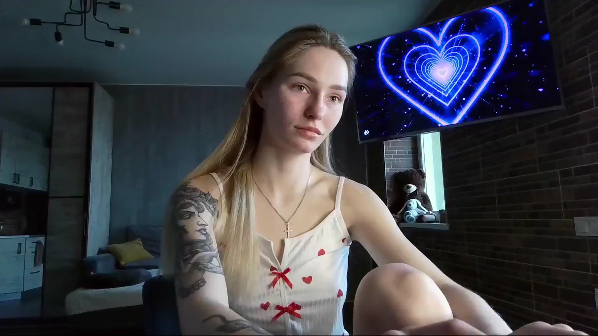 Gallery image thumbnail from Miliain's myfreecams stream on, 03/11/2025, 13:25 image 15 of 20