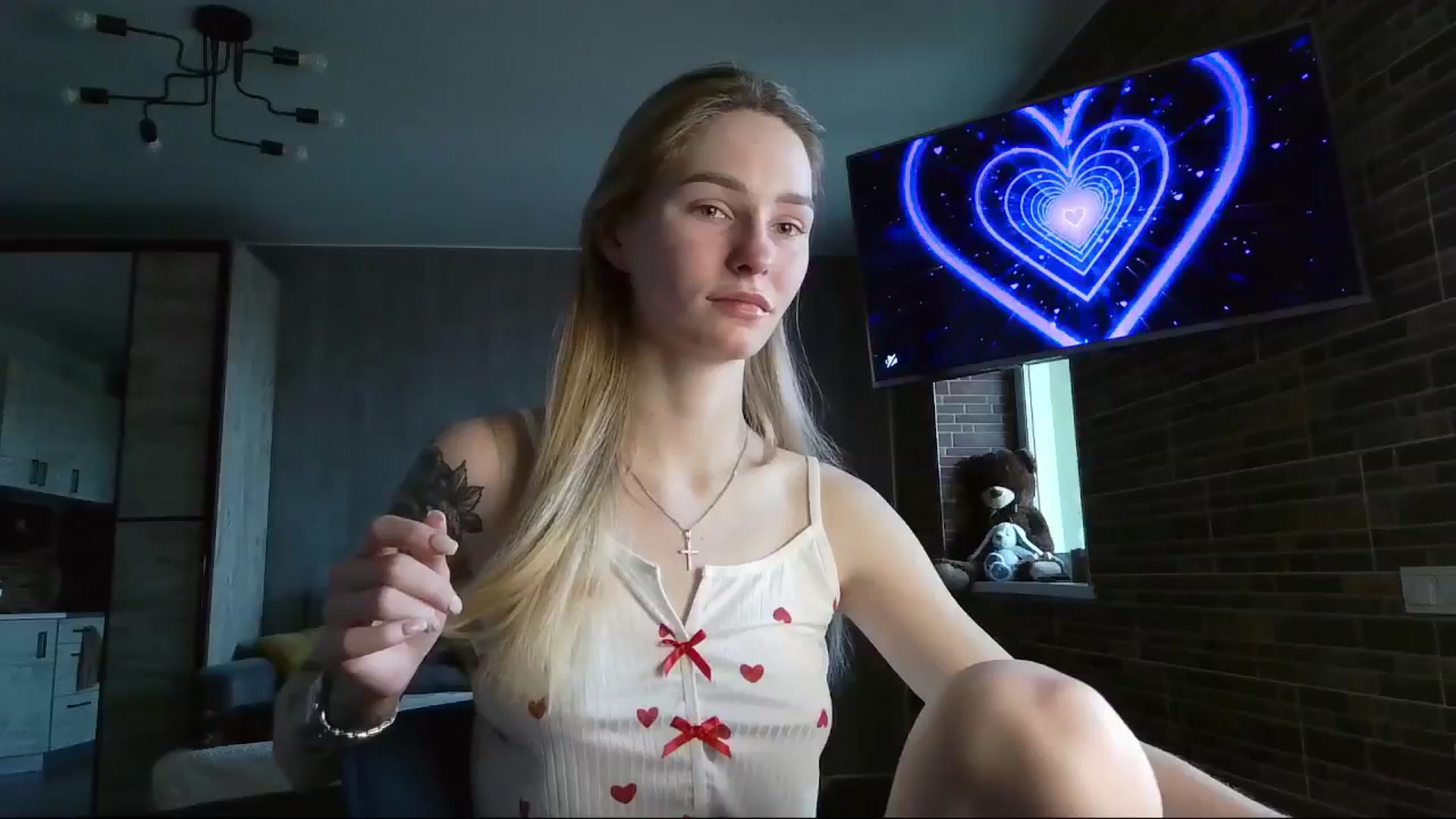 Gallery image thumbnail from Miliain's myfreecams stream on, 03/11/2025, 13:25 image 10 of 20