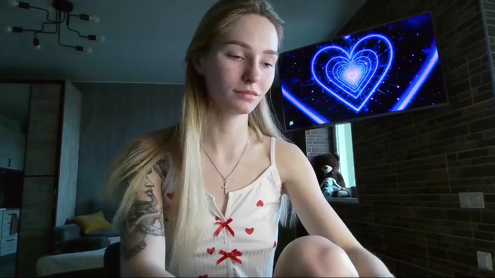 Gallery image thumbnail from Miliain's myfreecams stream on, 03/11/2025, 13:25 image 8 of 20