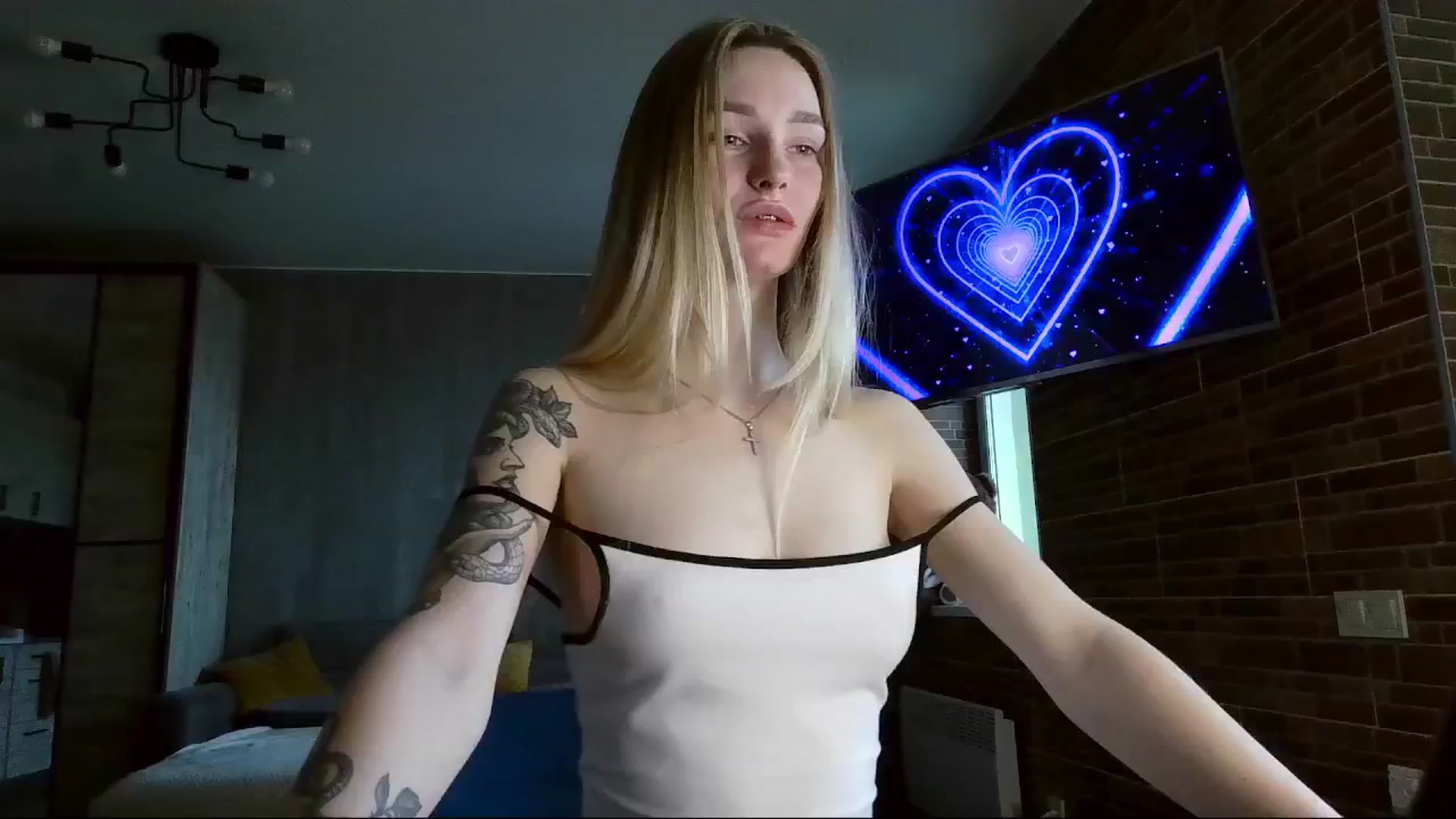Gallery image thumbnail from Miliain's myfreecams stream on, 03/13/2025, 12:20 image 5 of 20