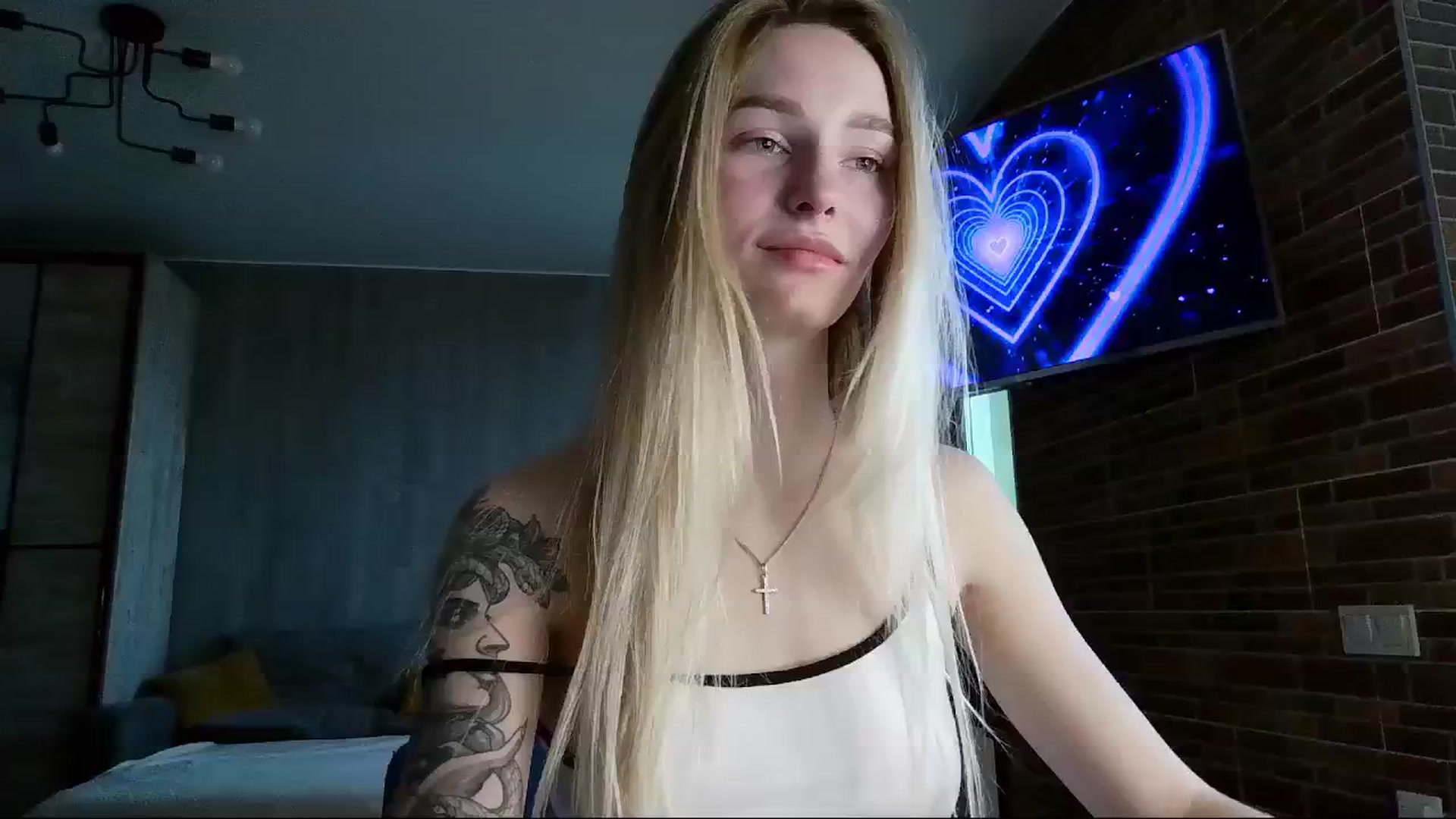 Gallery image thumbnail from Miliain's myfreecams stream on, 03/13/2025, 12:20 image 11 of 20