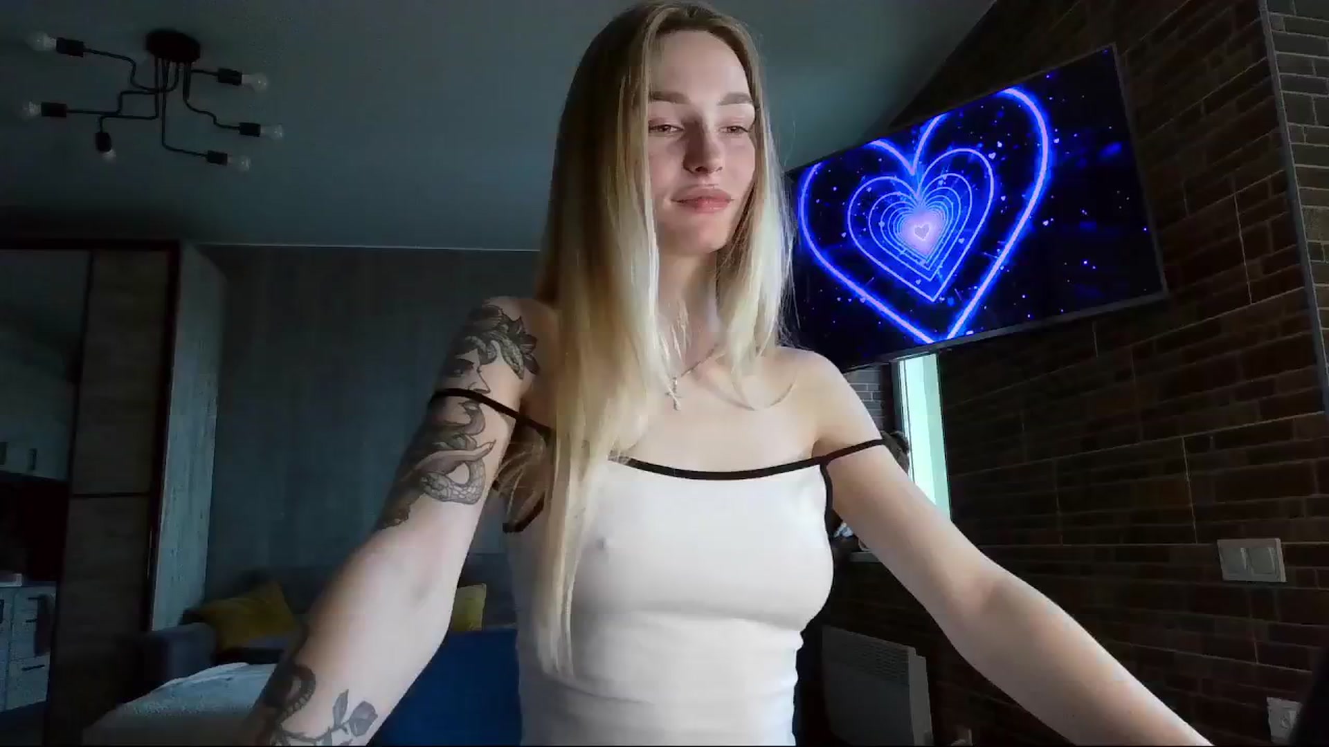 Gallery image thumbnail from Miliain's myfreecams stream on, 03/13/2025, 12:20 image 4 of 20