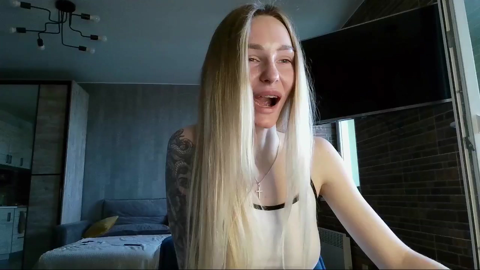 Gallery image thumbnail from Miliain's myfreecams stream on, 03/14/2025, 13:29 image 9 of 20