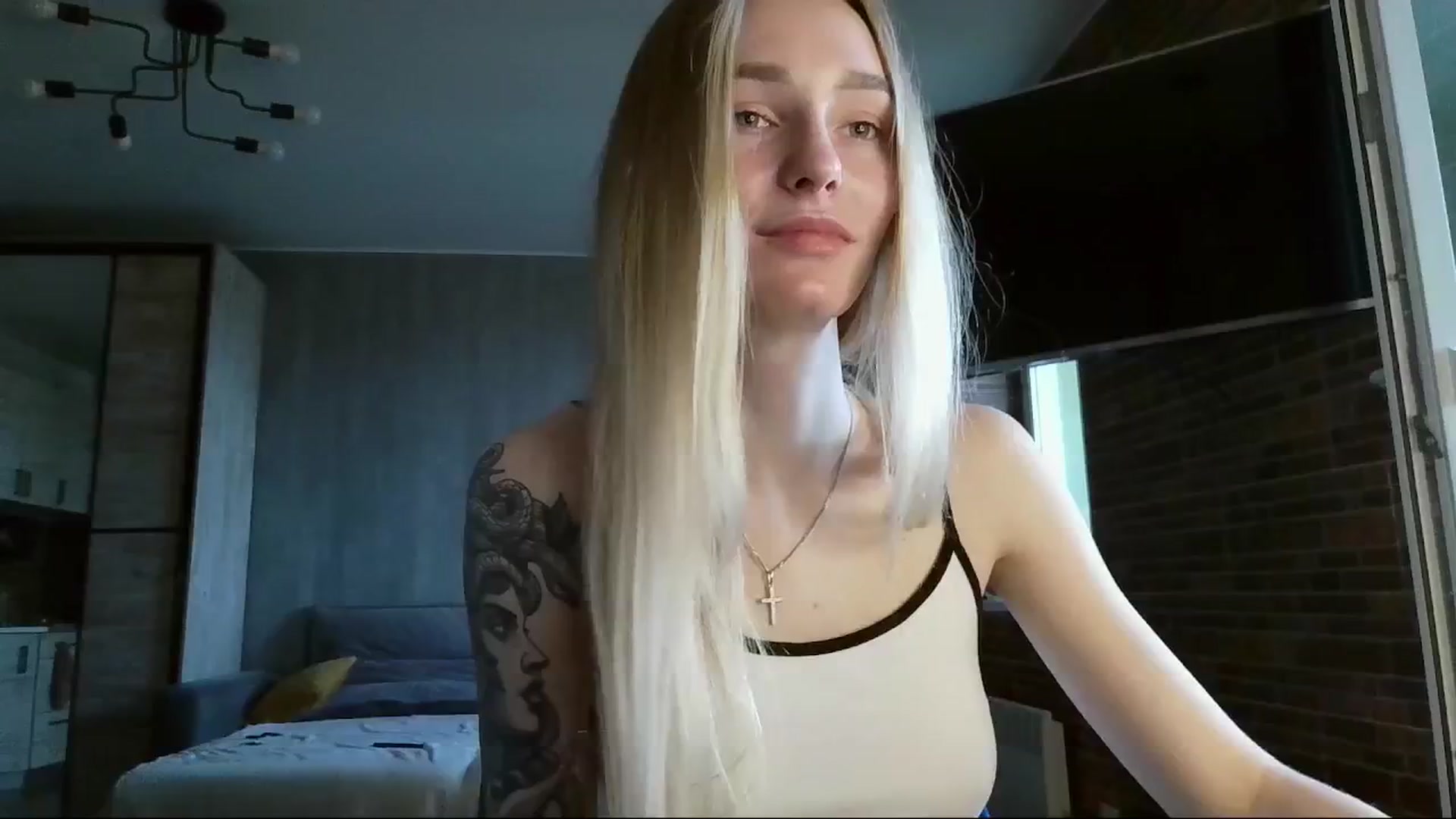 Gallery image thumbnail from Miliain's myfreecams stream on, 03/14/2025, 13:29 image 6 of 20