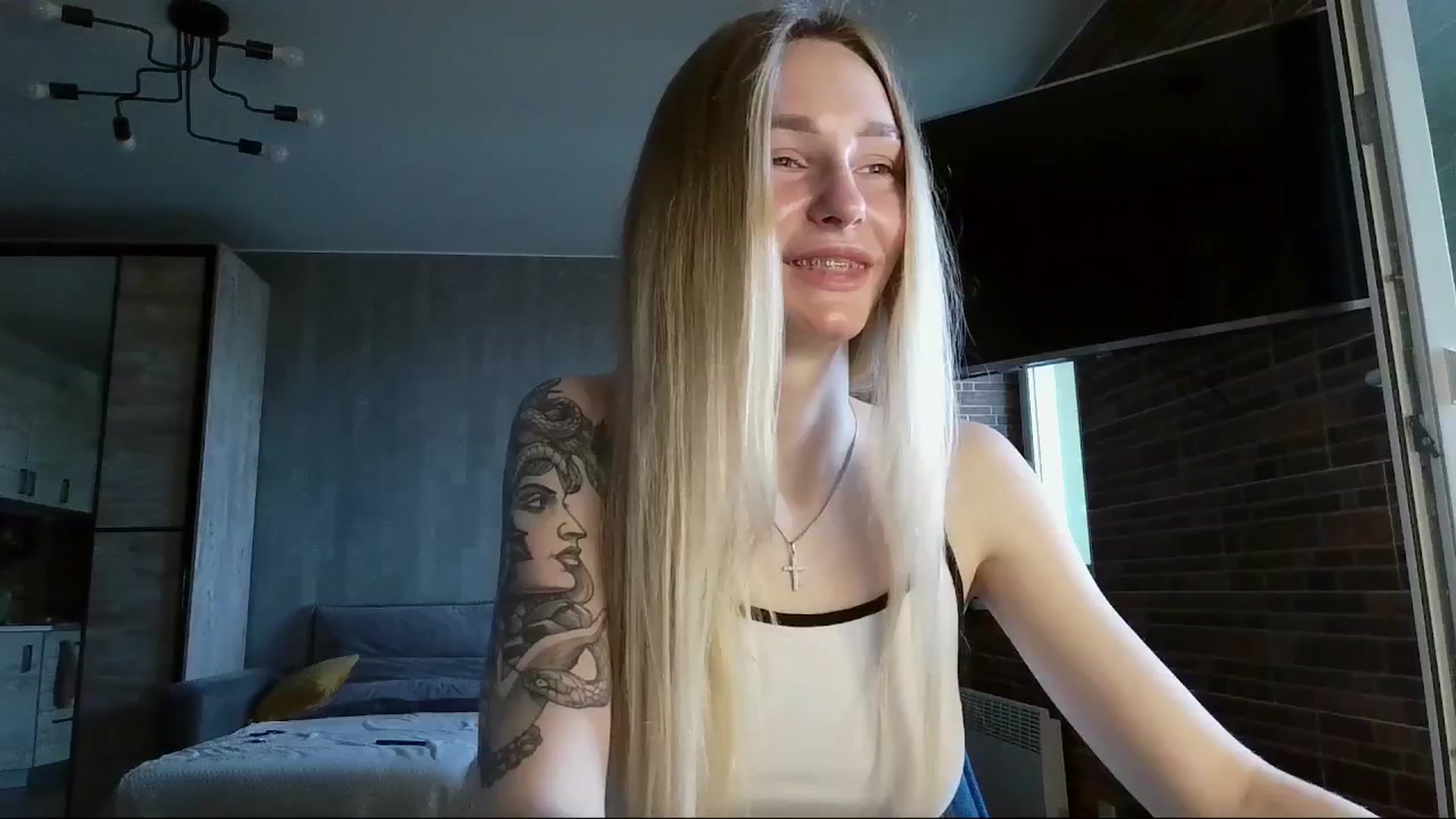 Gallery image thumbnail from Miliain's myfreecams stream on, 03/14/2025, 13:29 image 10 of 20