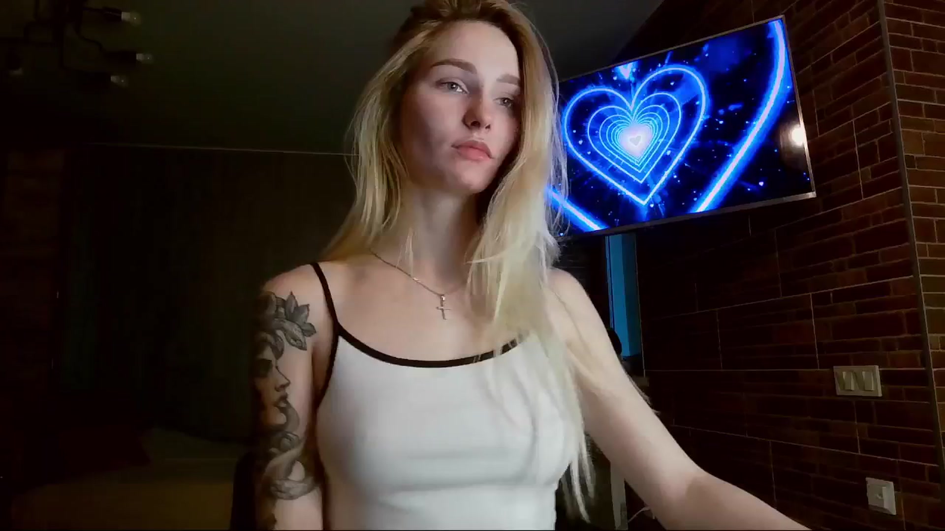 Gallery image thumbnail from Miliain's myfreecams stream on, 03/16/2025, 16:13 image 10 of 20