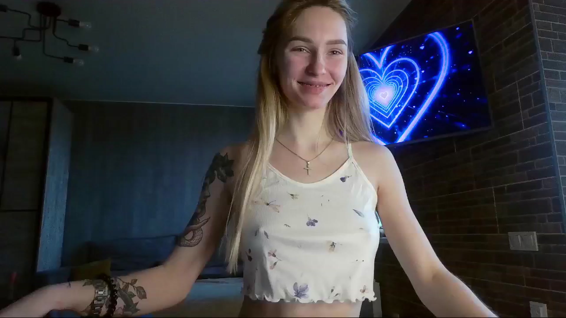 Gallery image thumbnail from Miliain's myfreecams stream on, 03/17/2025, 09:04 image 17 of 20