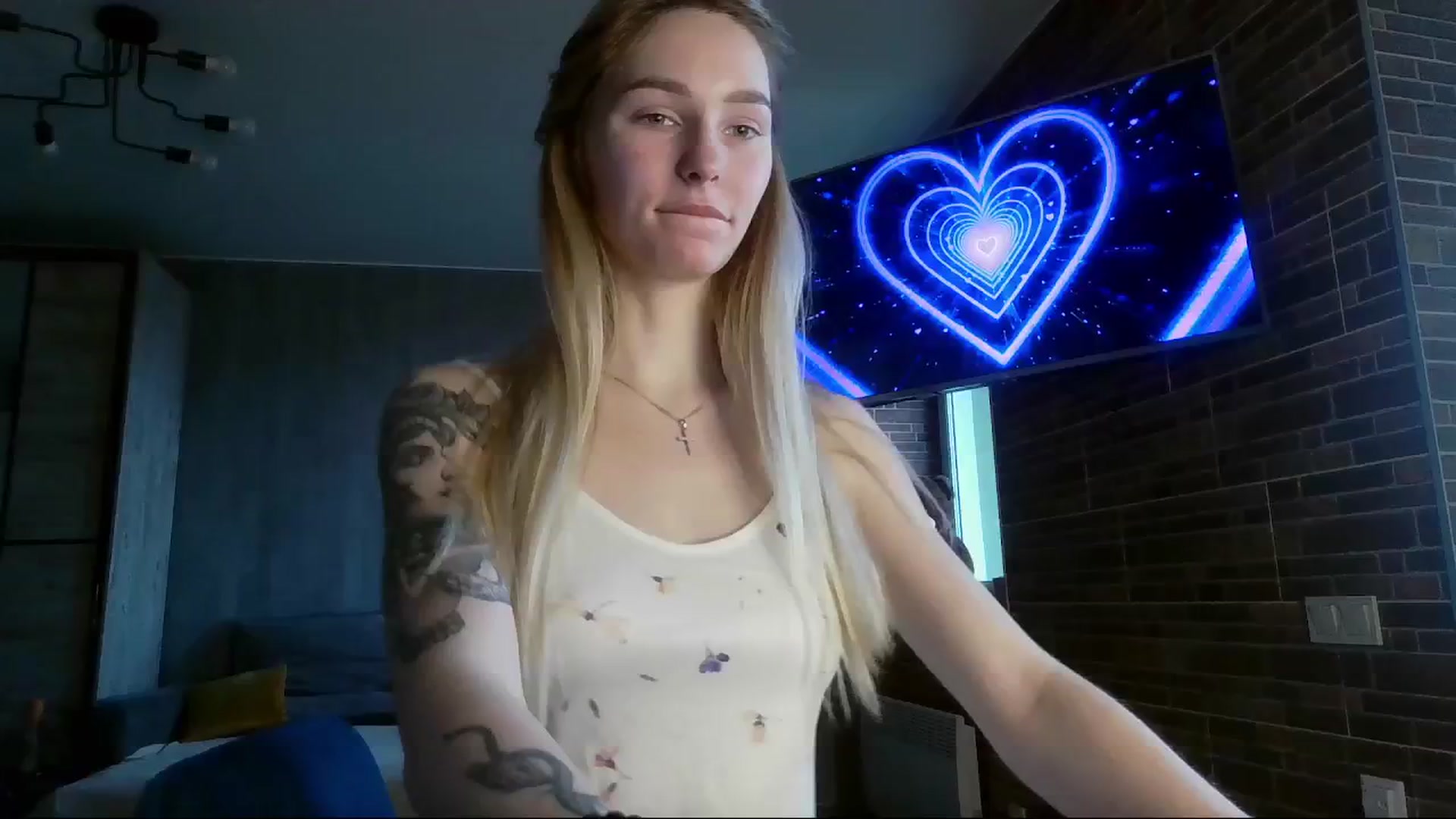 Gallery image thumbnail from Miliain's myfreecams stream on, 03/17/2025, 09:04 image 18 of 20