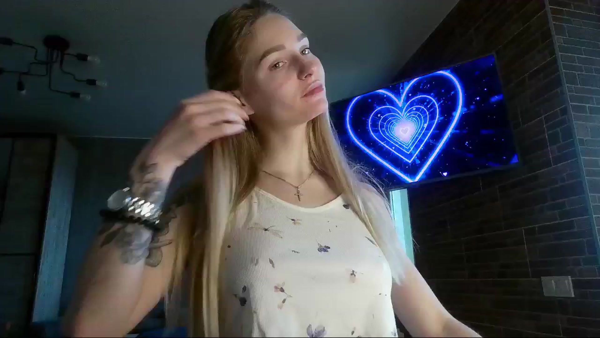 Gallery image thumbnail from Miliain's myfreecams stream on, 03/17/2025, 09:04 image 2 of 20