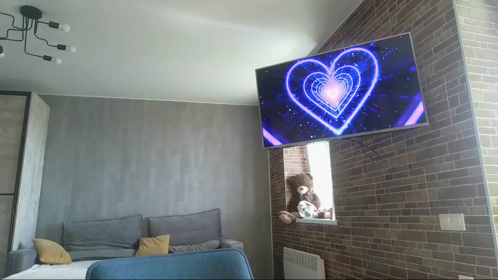 Gallery image thumbnail from Miliain's myfreecams stream on, 03/19/2025, 08:49 image 17 of 20