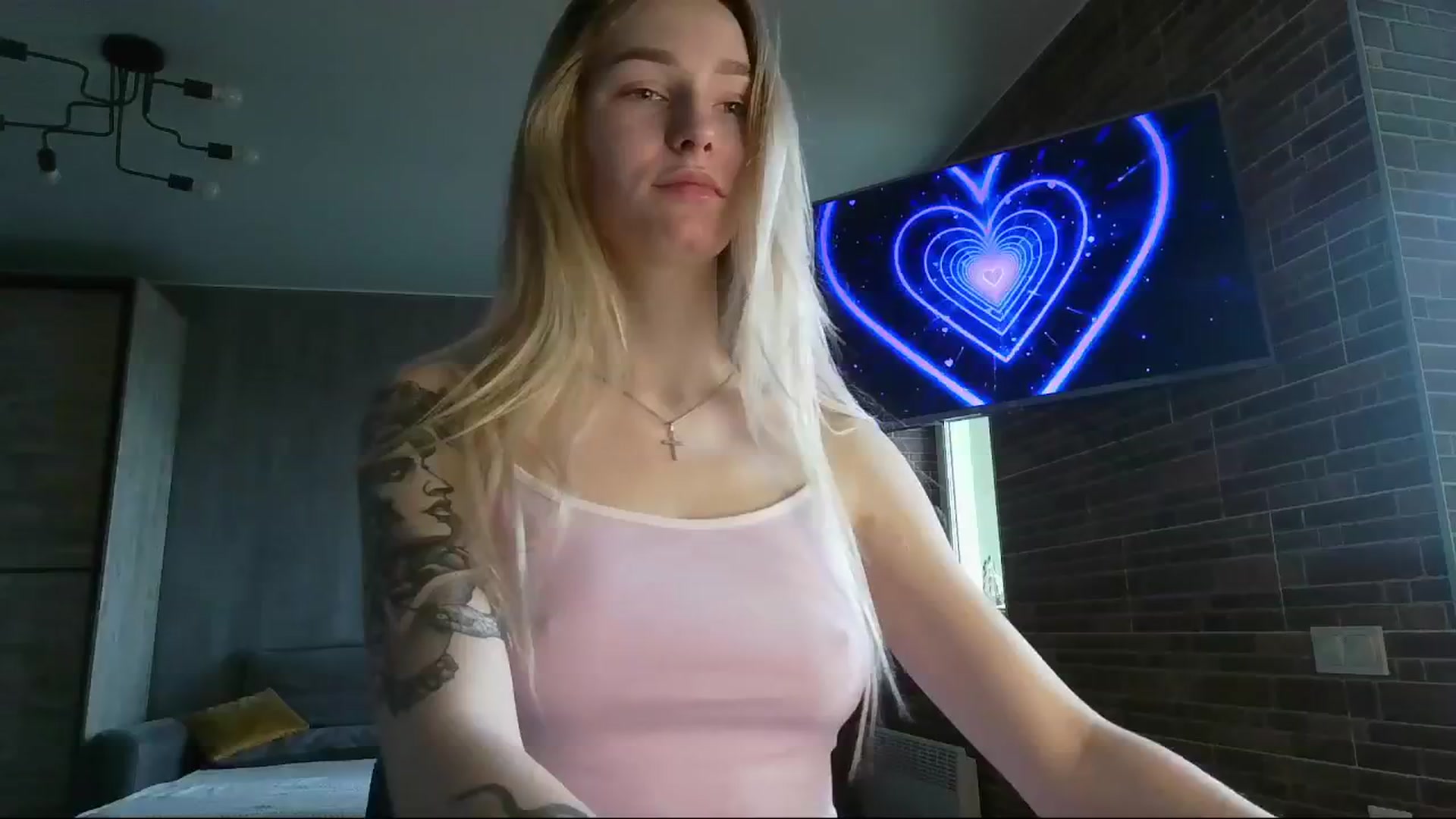 Gallery image thumbnail from Miliain's myfreecams stream on, 03/24/2025, 08:47 image 13 of 20