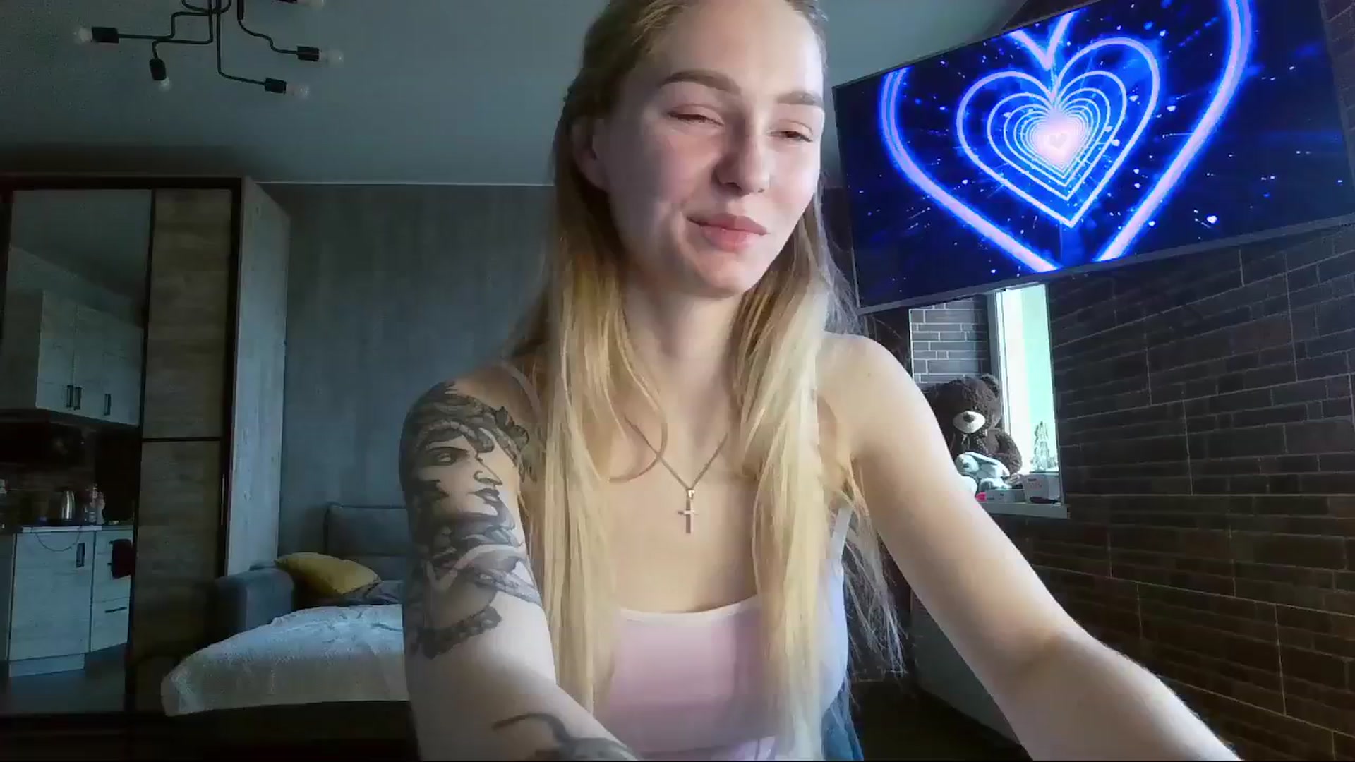 Gallery image thumbnail from Miliain's myfreecams stream on, 03/25/2025, 09:03 image 16 of 20