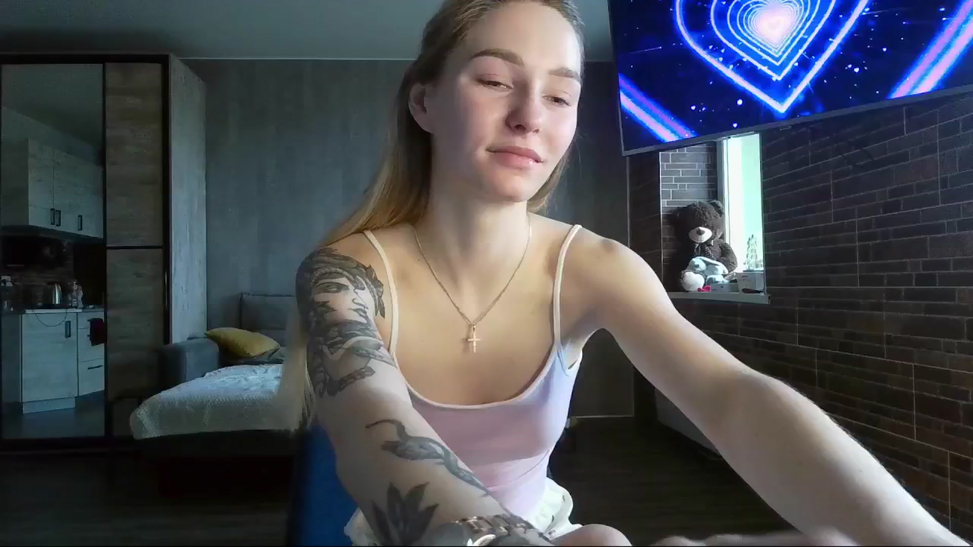 Gallery image thumbnail from Miliain's myfreecams stream on, 03/25/2025, 09:03 image 17 of 20