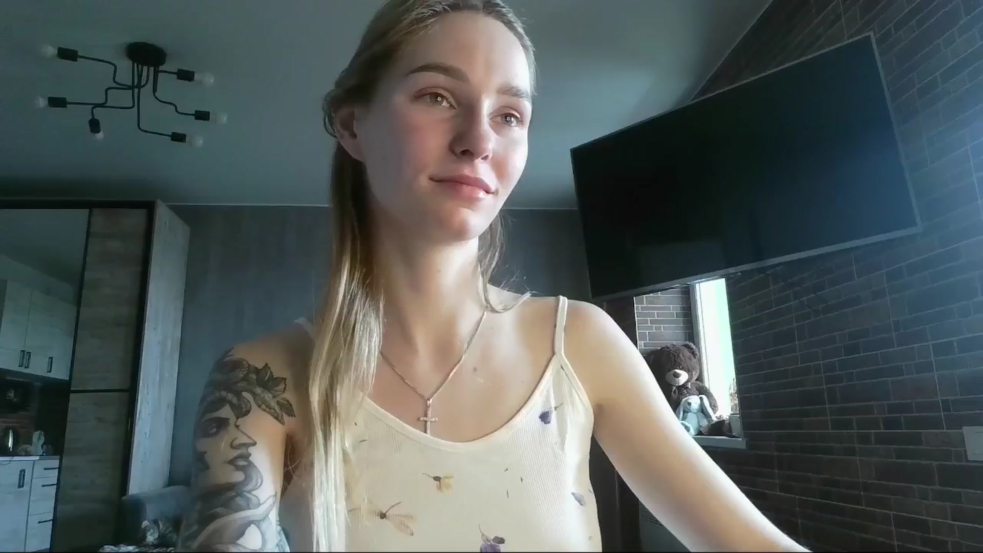Gallery image thumbnail from Miliain's myfreecams stream on, 03/29/2025, 09:13 image 17 of 20