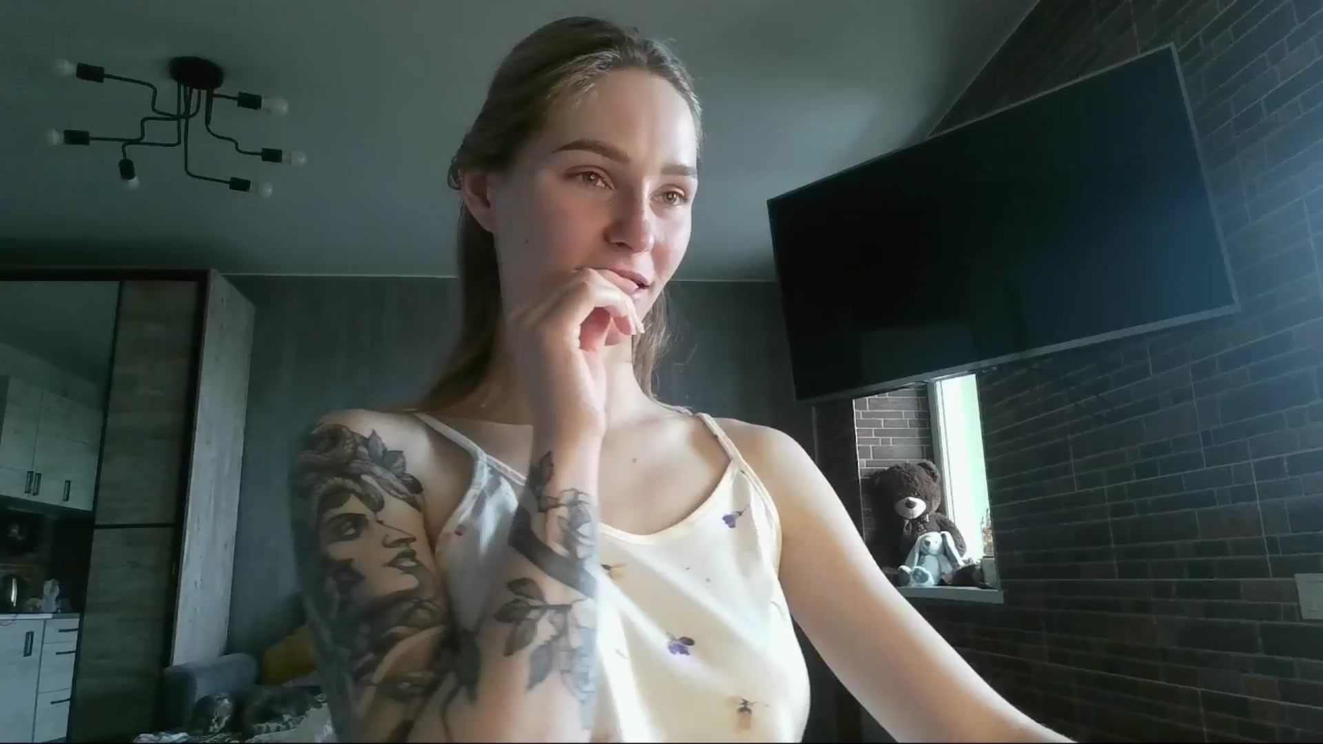 Gallery image thumbnail from Miliain's myfreecams stream on, 03/29/2025, 09:13 image 10 of 20