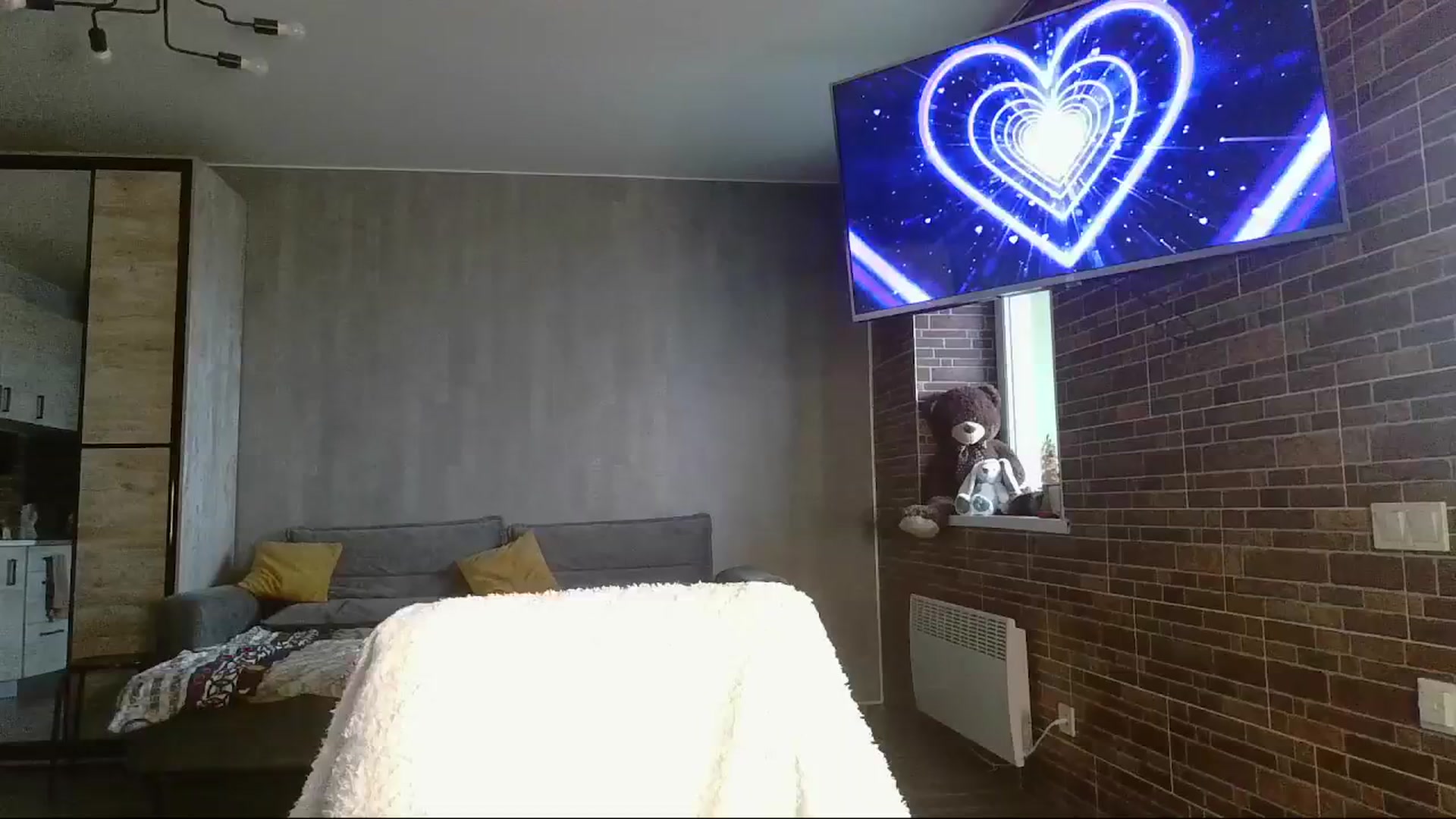 Gallery image thumbnail from Miliain's myfreecams stream on, 04/01/2025, 13:11 image 18 of 20