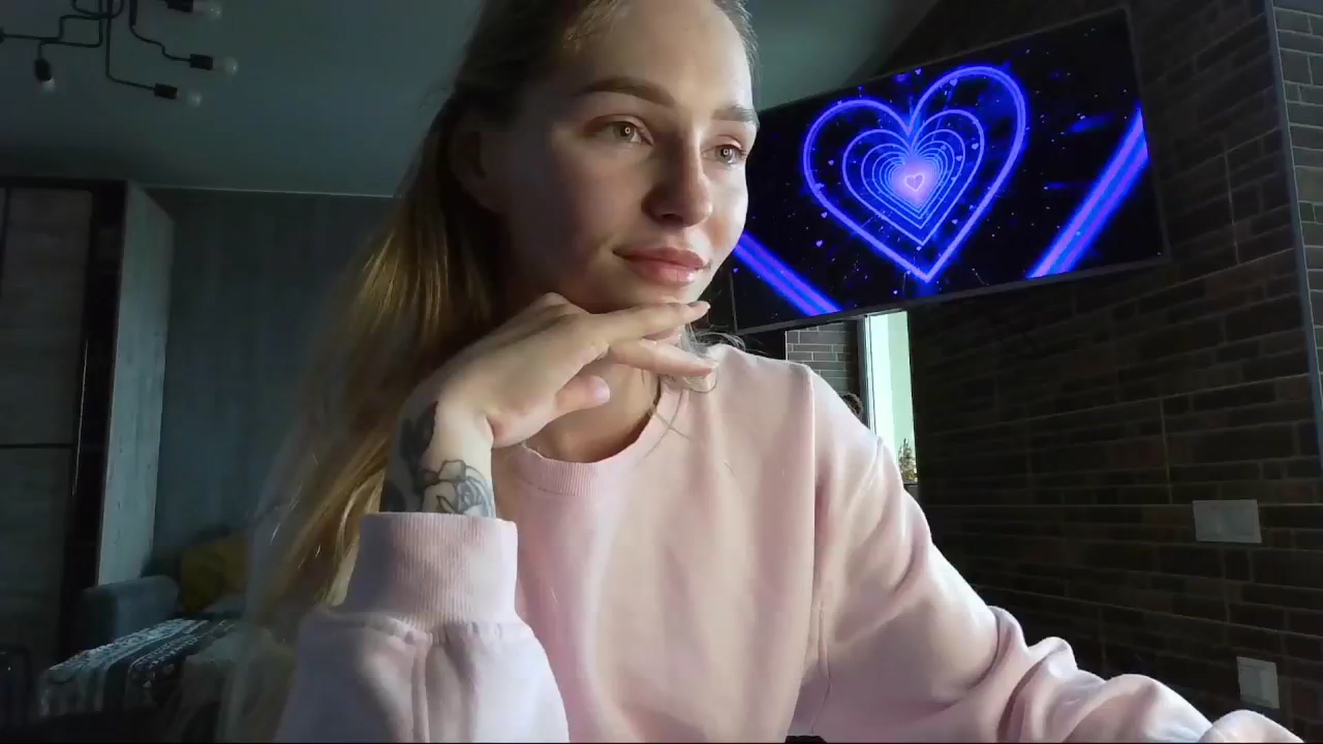 Gallery image thumbnail from Miliain's myfreecams stream on, 04/02/2025, 11:49 image 18 of 20