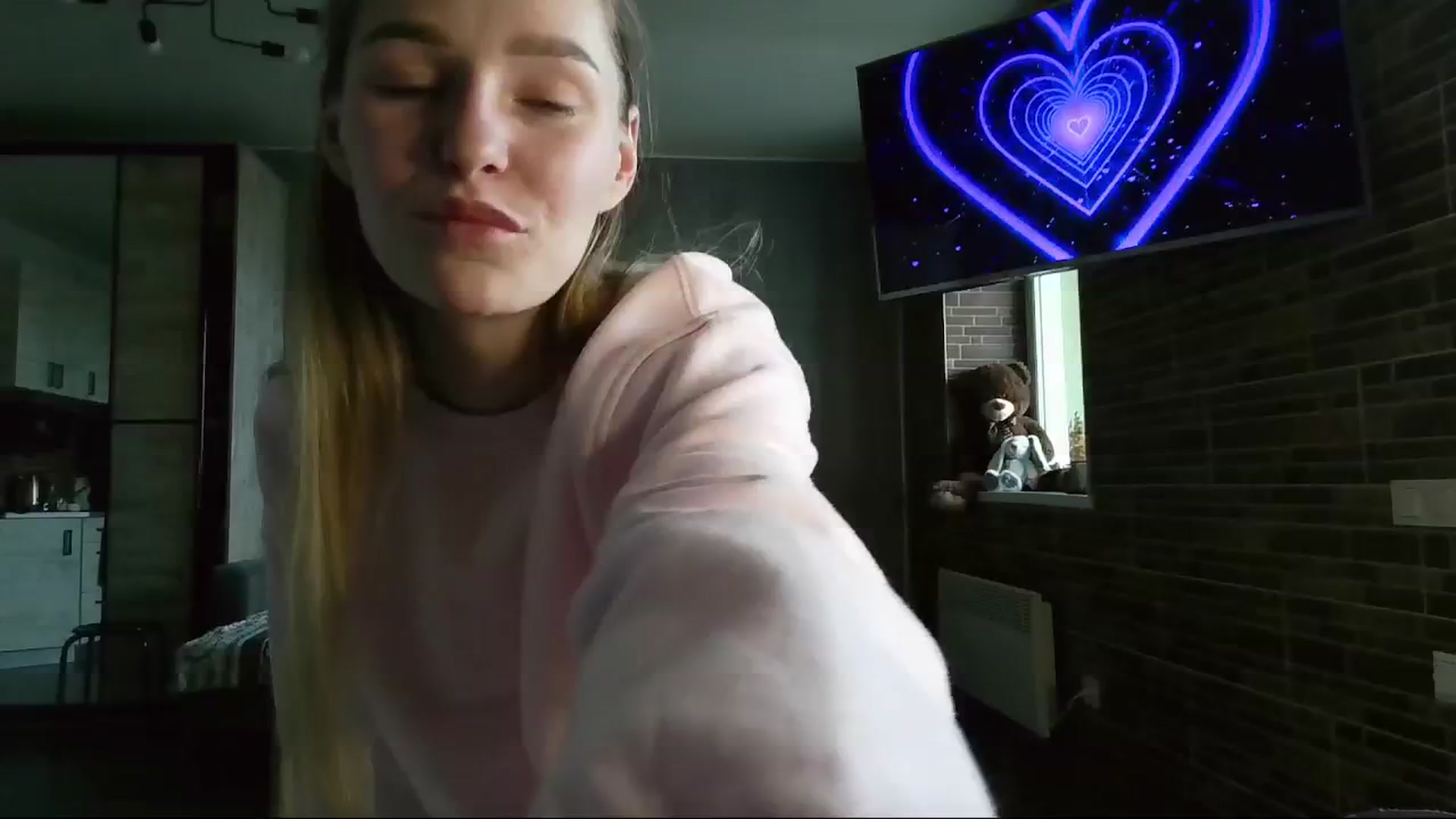 Gallery image thumbnail from Miliain's myfreecams stream on, 04/02/2025, 11:49 image 15 of 20