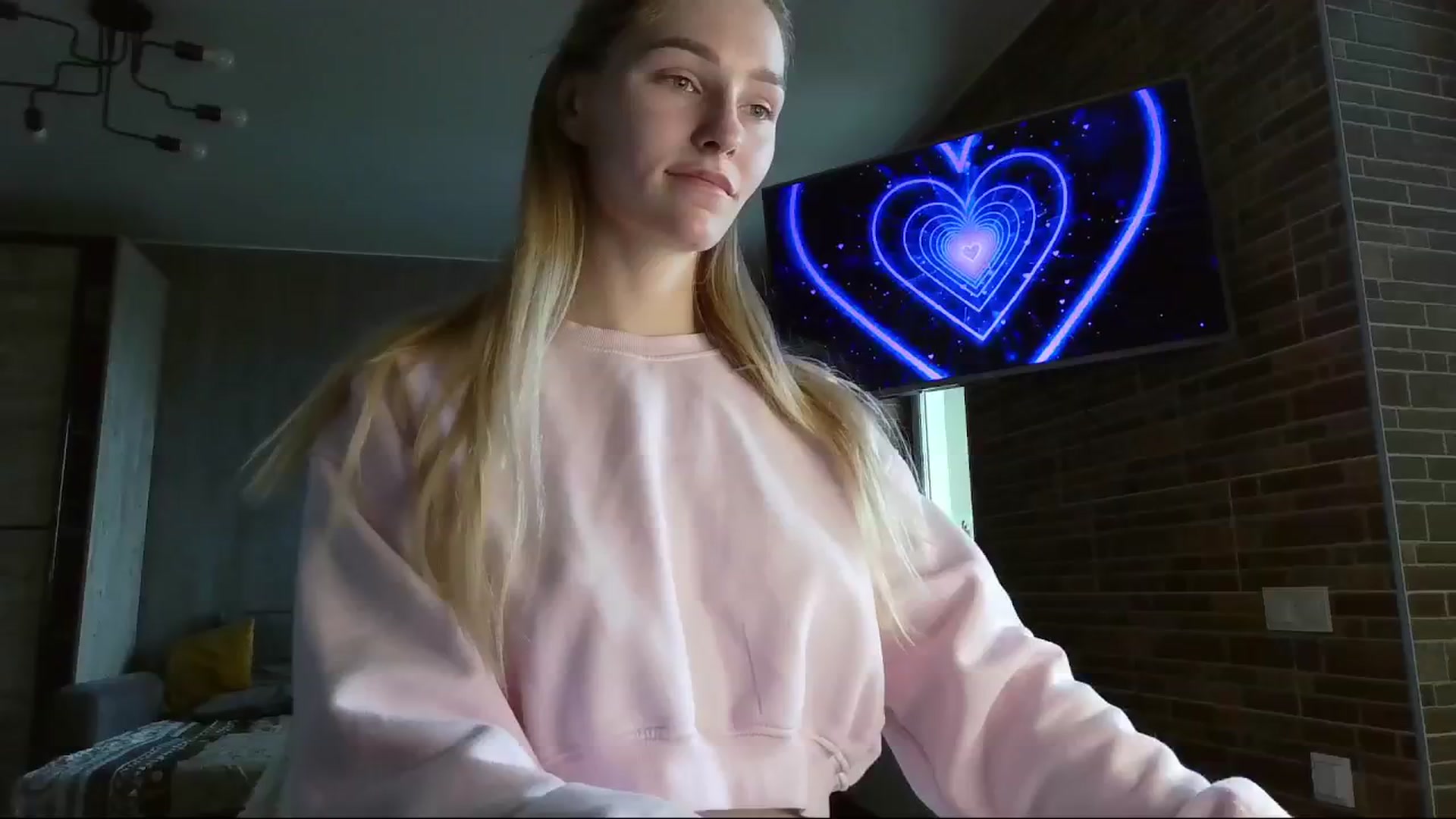 Gallery image thumbnail from Miliain's myfreecams stream on, 04/02/2025, 12:33 image 1 of 20