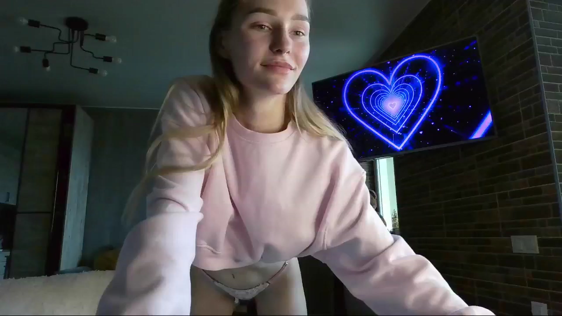Gallery image thumbnail from Miliain's myfreecams stream on, 04/02/2025, 12:33 image 10 of 20