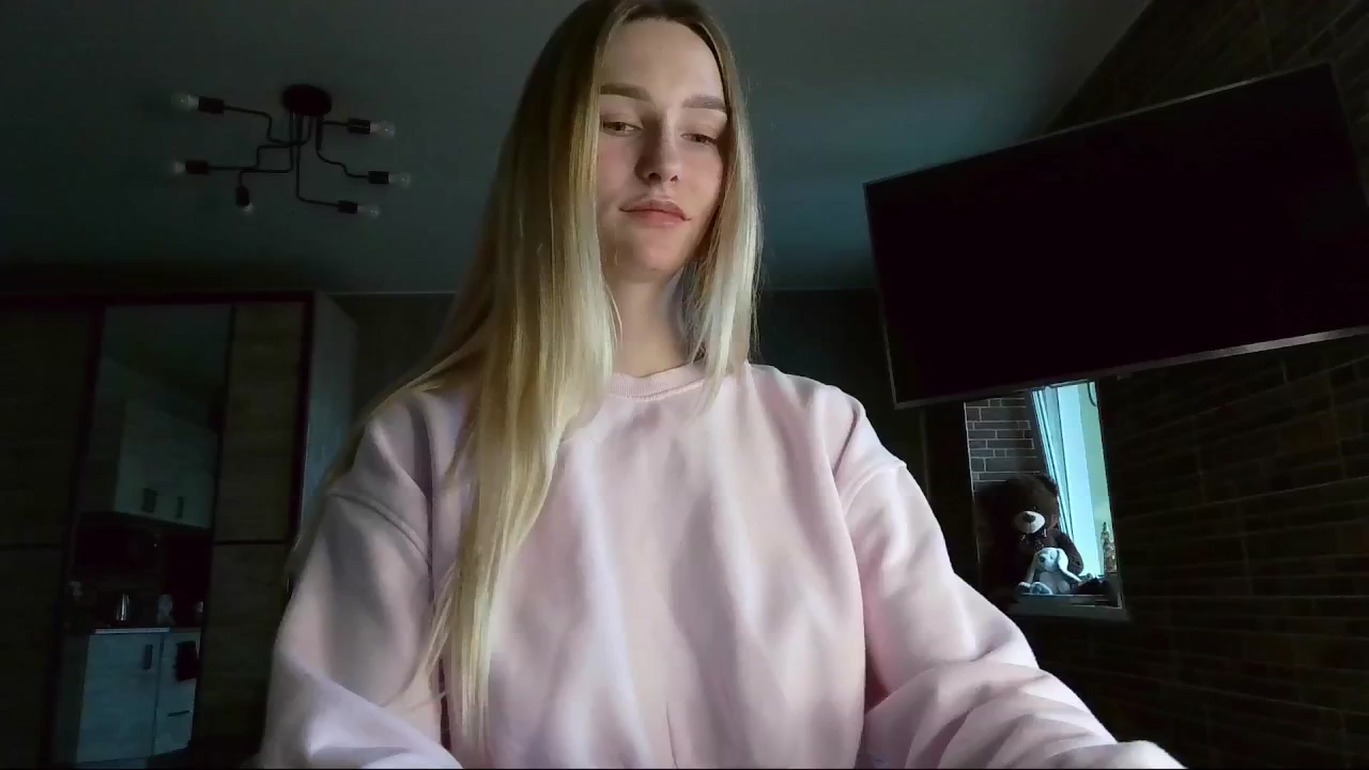 Gallery image thumbnail from Miliain's myfreecams stream on, 04/03/2025, 13:39 image 15 of 20