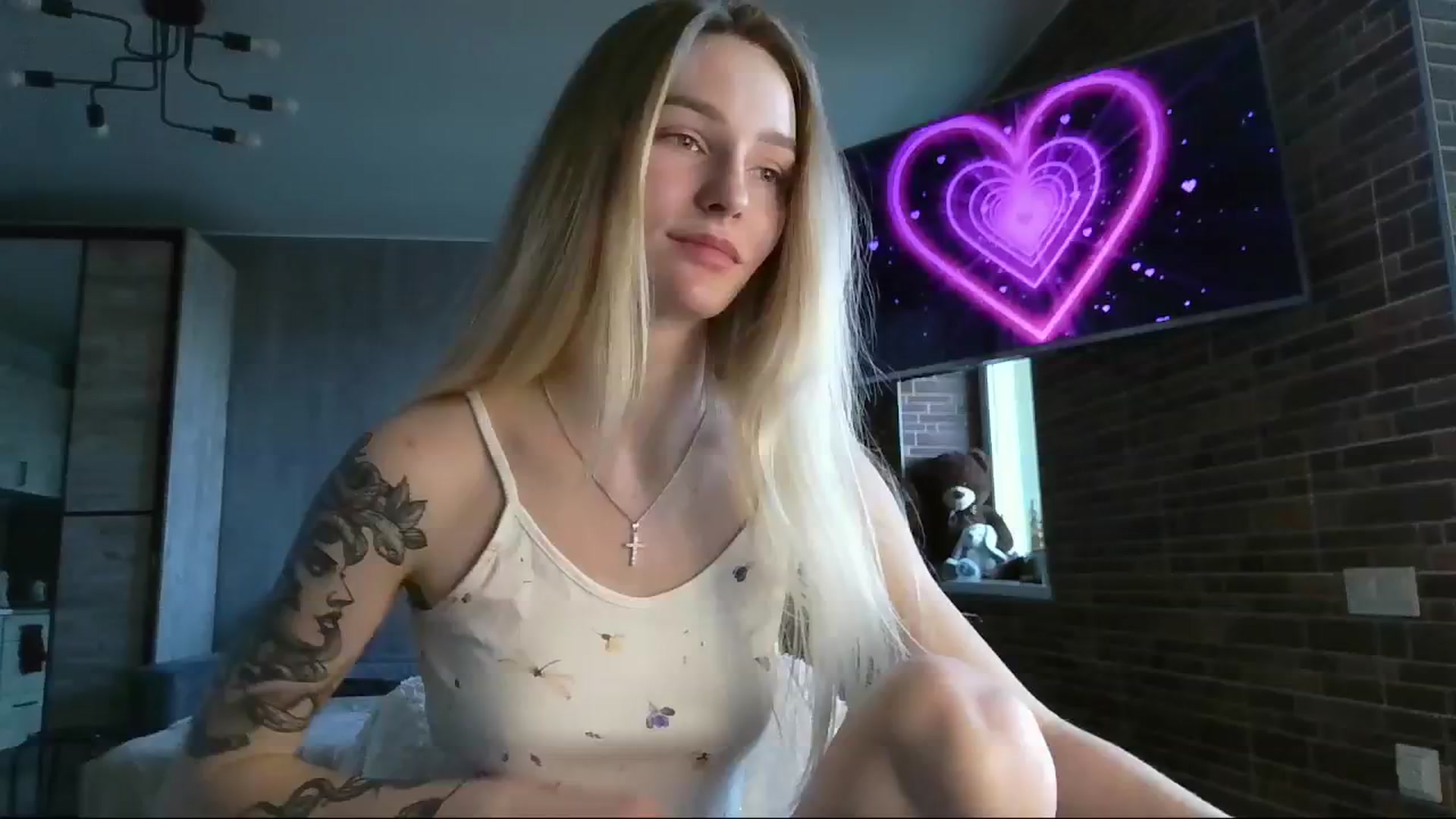 Gallery image thumbnail from Miliain's myfreecams stream on, 04/04/2025, 11:54 image 7 of 20