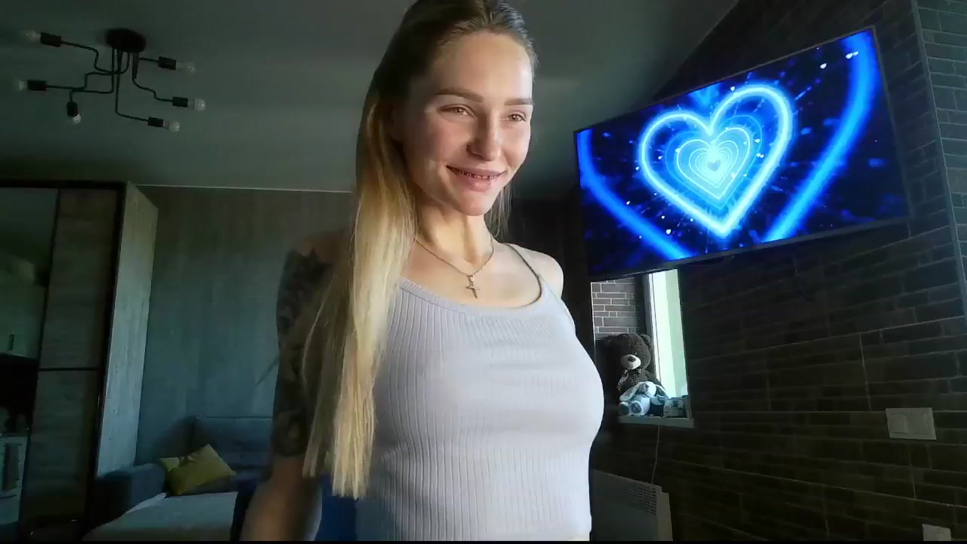 Gallery image thumbnail from Miliain's myfreecams stream on, 05/02/2025, 15:08 image 16 of 20