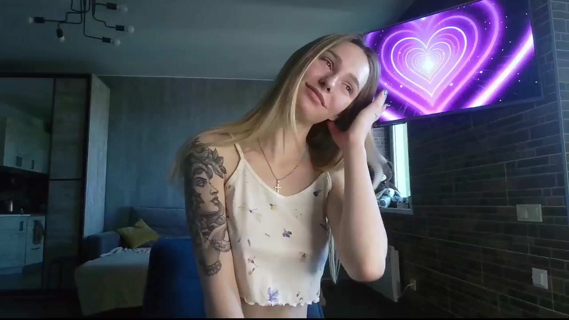 Gallery image thumbnail from Miliain's myfreecams stream on, 05/04/2025, 13:39 image 6 of 20
