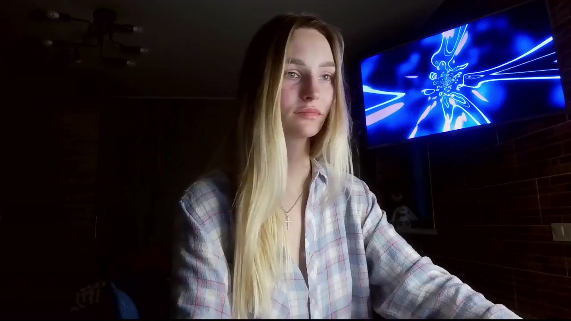 Gallery image thumbnail from Miliain's myfreecams stream on, 05/14/2025, 19:14 image 7 of 20