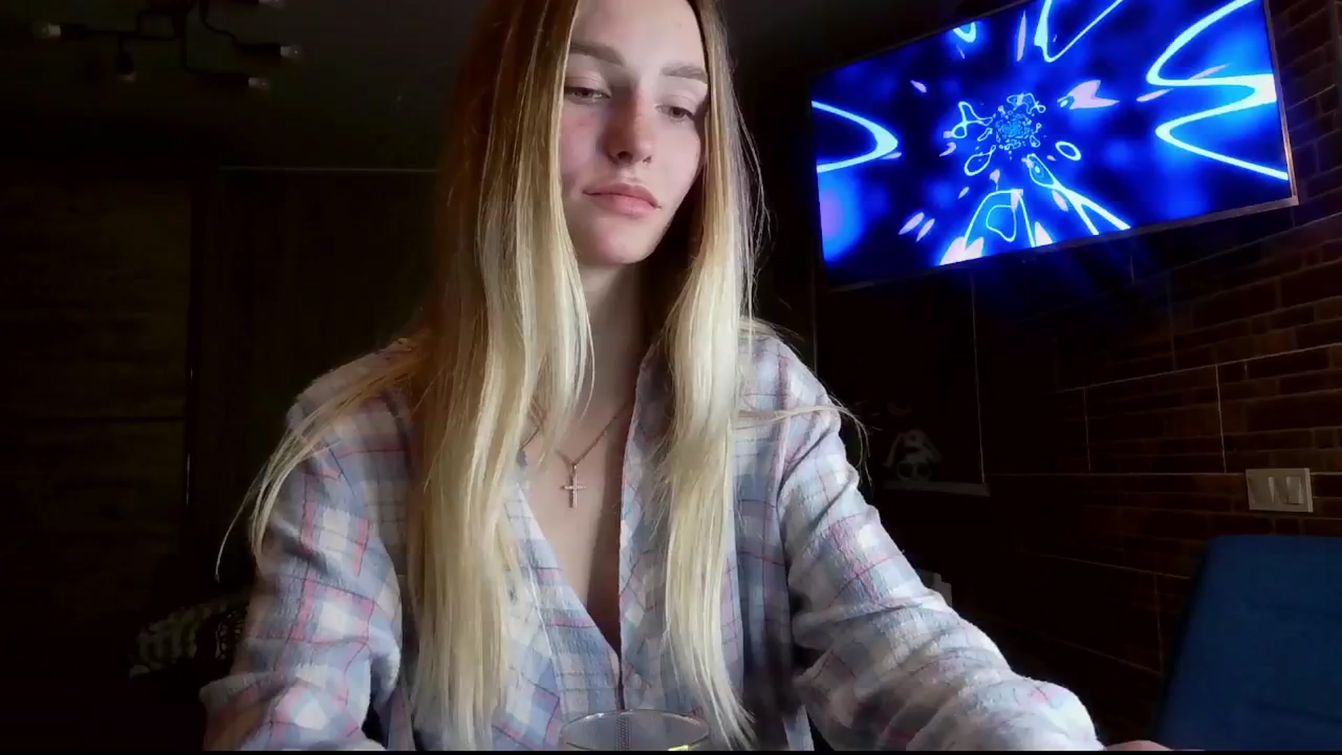 Gallery image thumbnail from Miliain's myfreecams stream on, 05/14/2025, 19:14 image 19 of 20