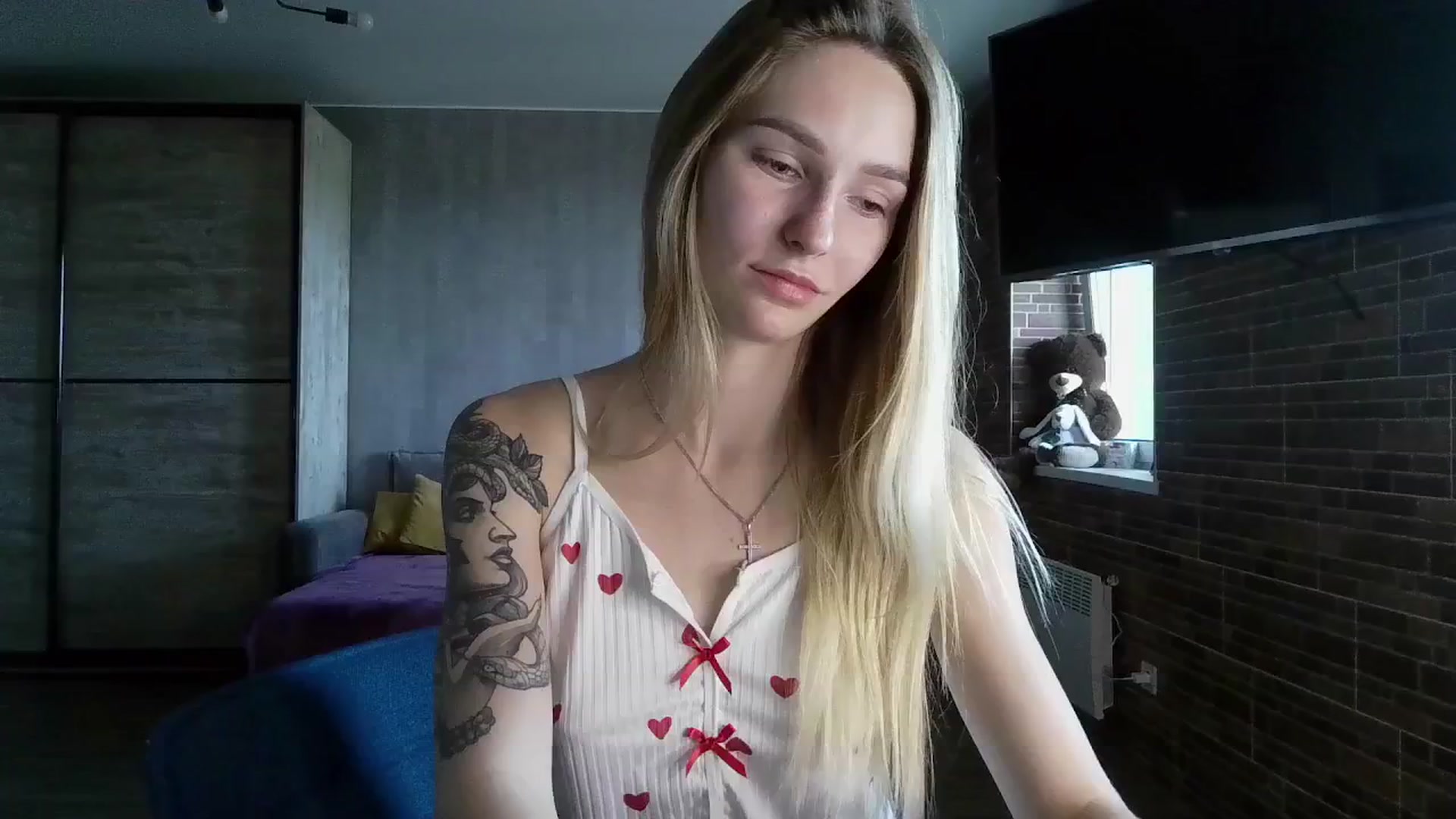 Gallery image thumbnail from Miliain's myfreecams stream on, 06/18/2025, 11:33 image 14 of 20