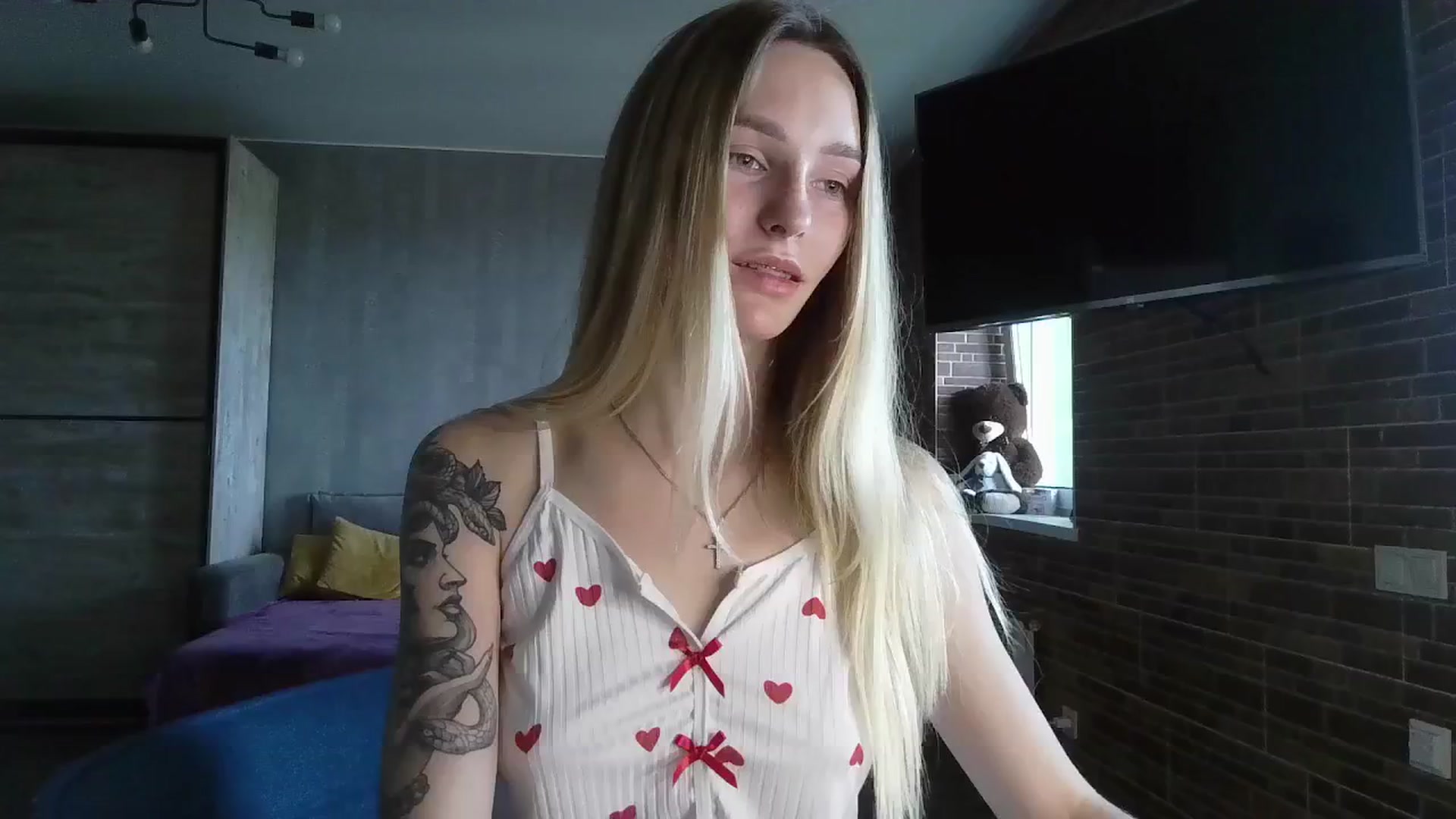 Gallery image thumbnail from Miliain's myfreecams stream on, 06/18/2025, 11:33 image 11 of 20